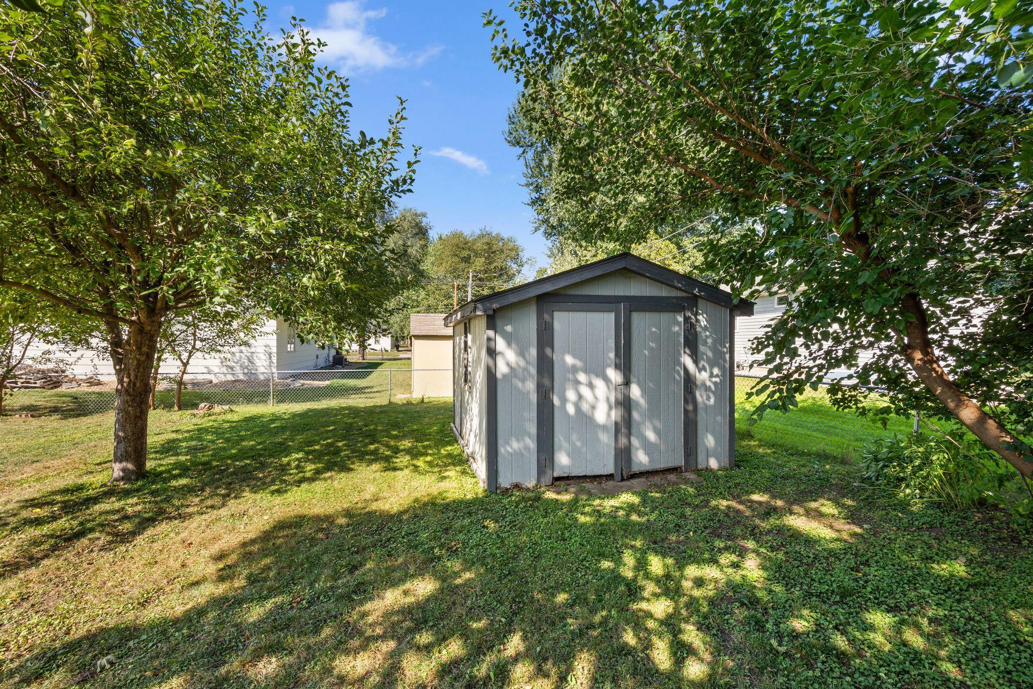main property photo 33