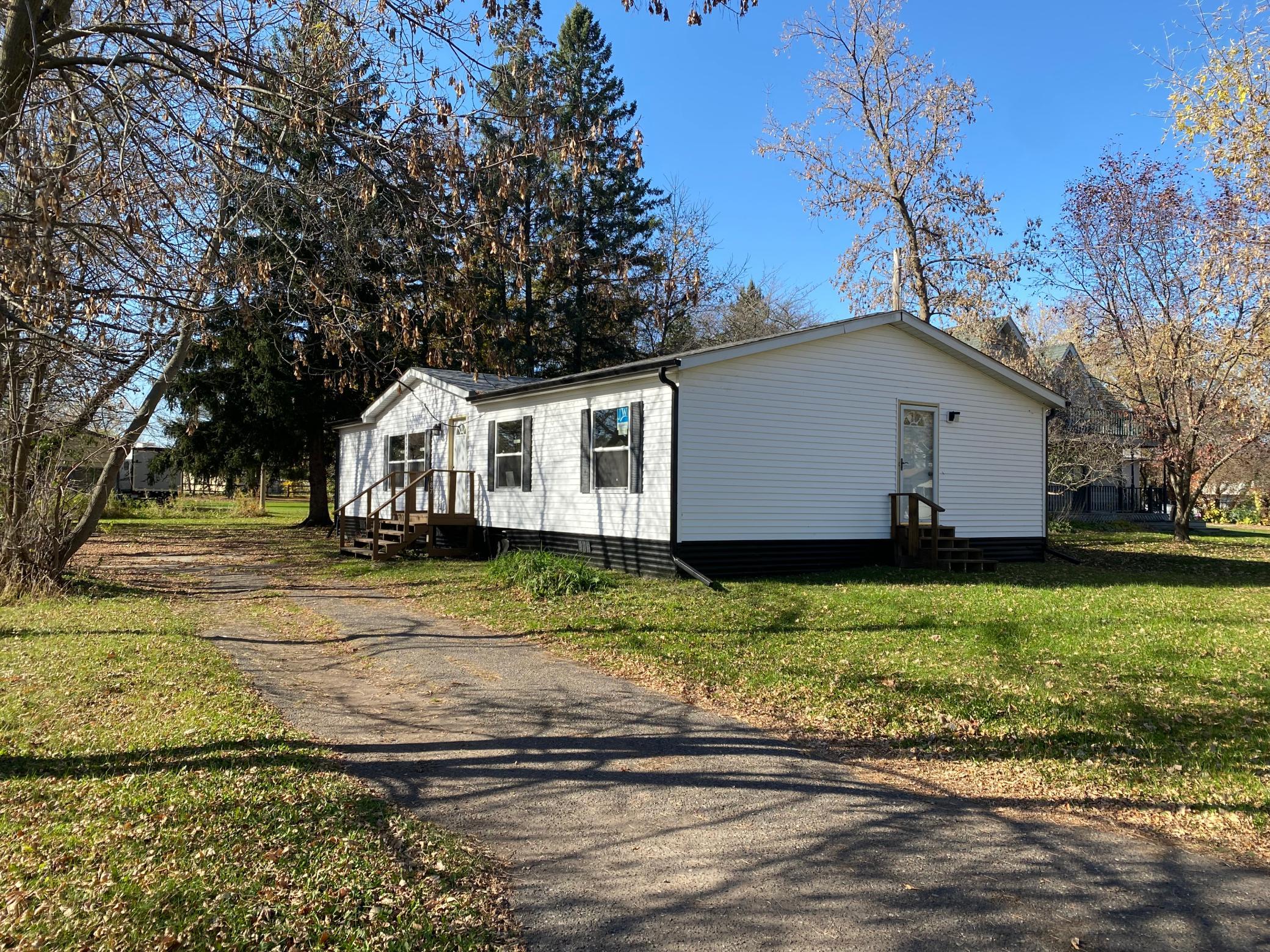 main property photo 0