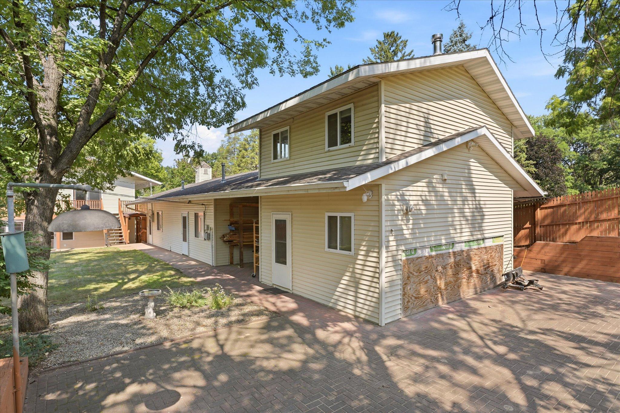 main property photo 48