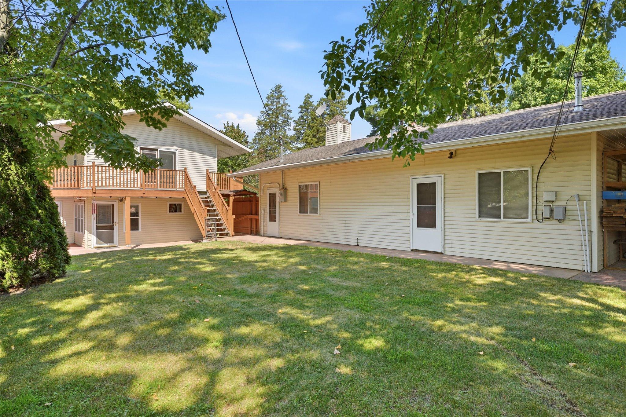 main property photo 5