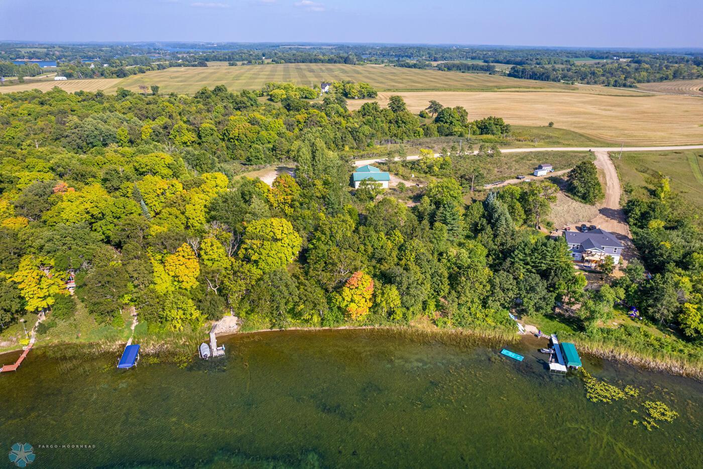 main property photo 36