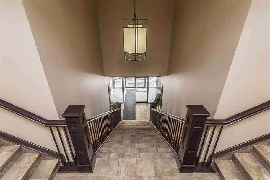 carousel property image