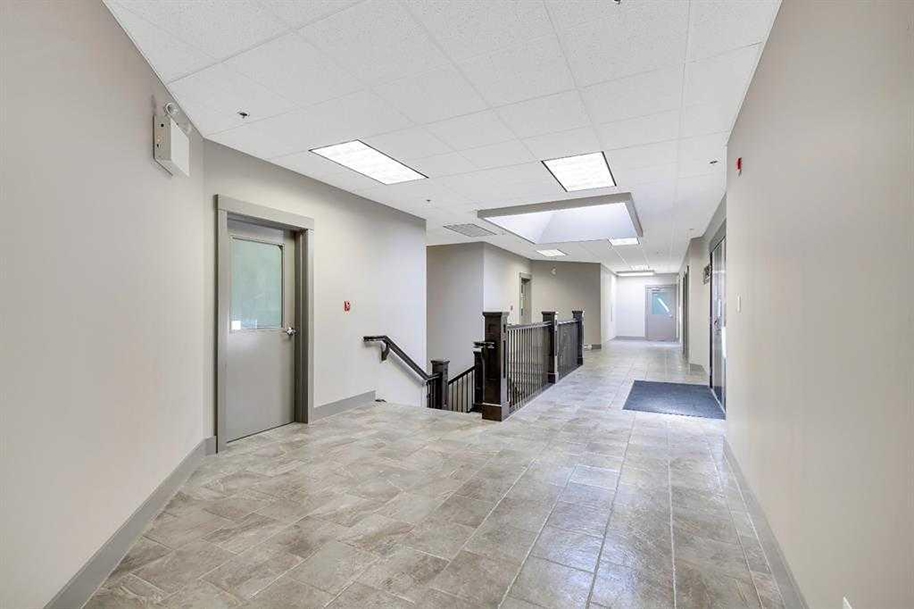 carousel property image