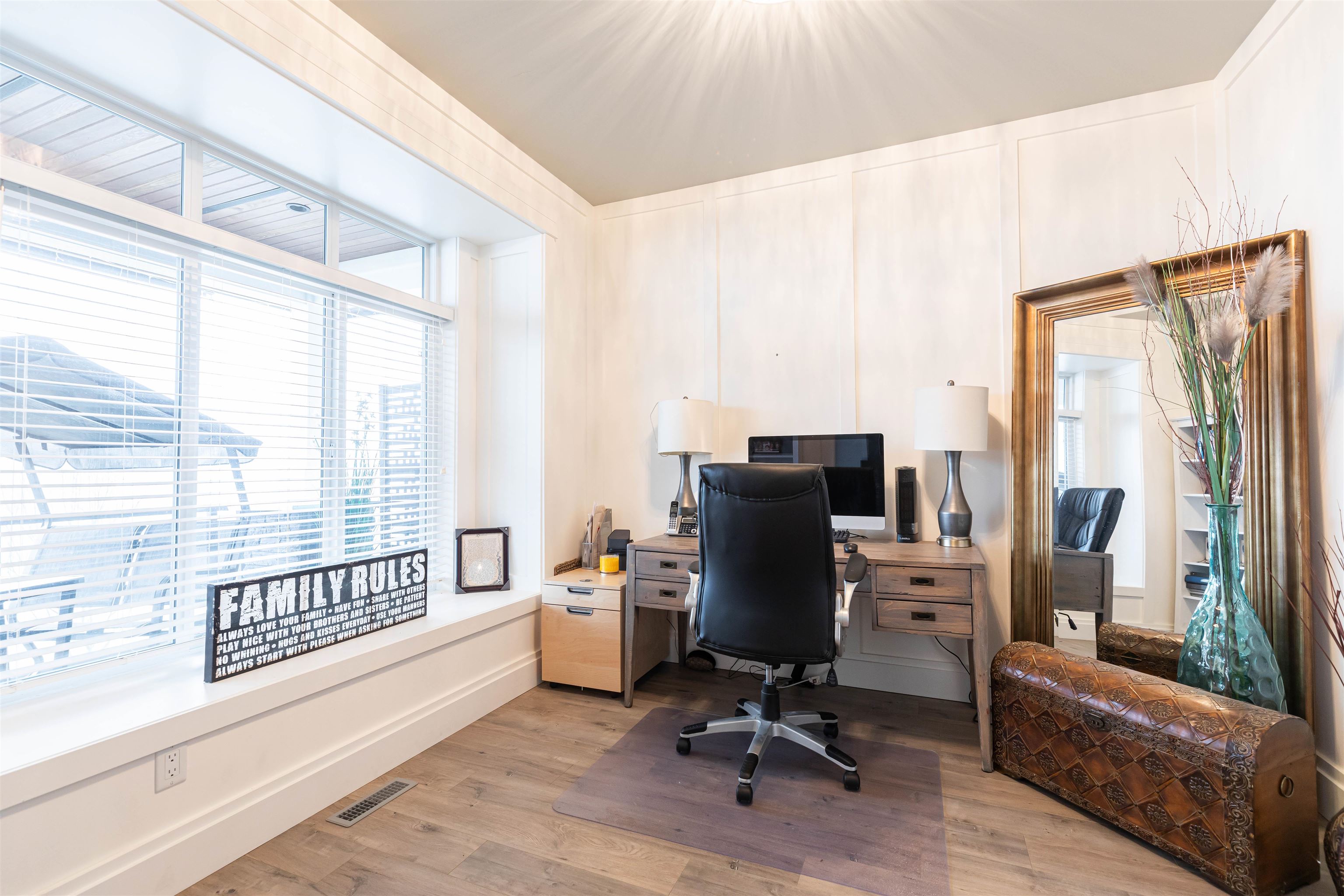 33847 Knight Ave, Mission, BC V2V 7C7