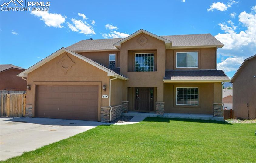 819 Circle Dr, Palmer Lake, CO 80133