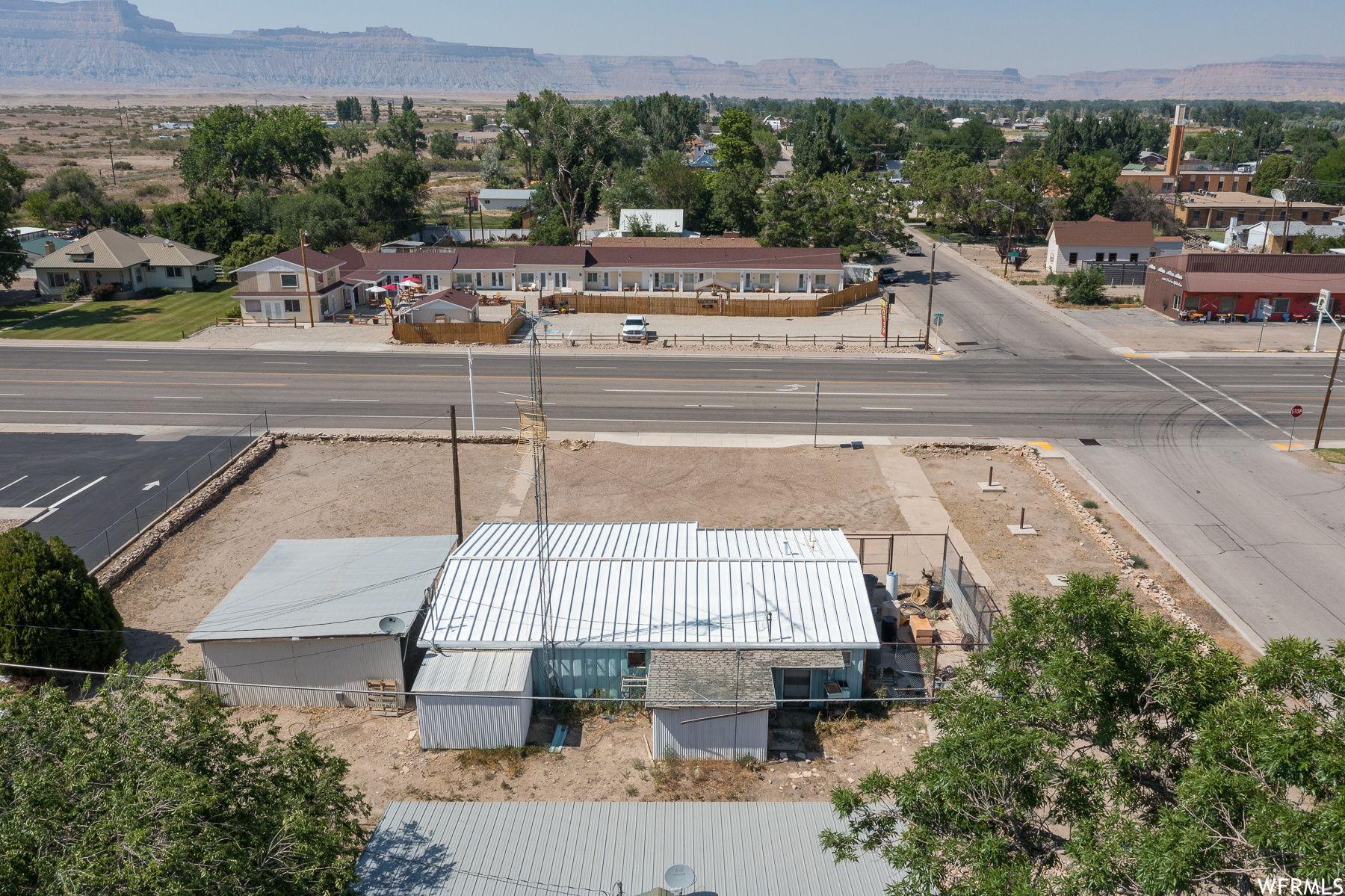 main property photo 3