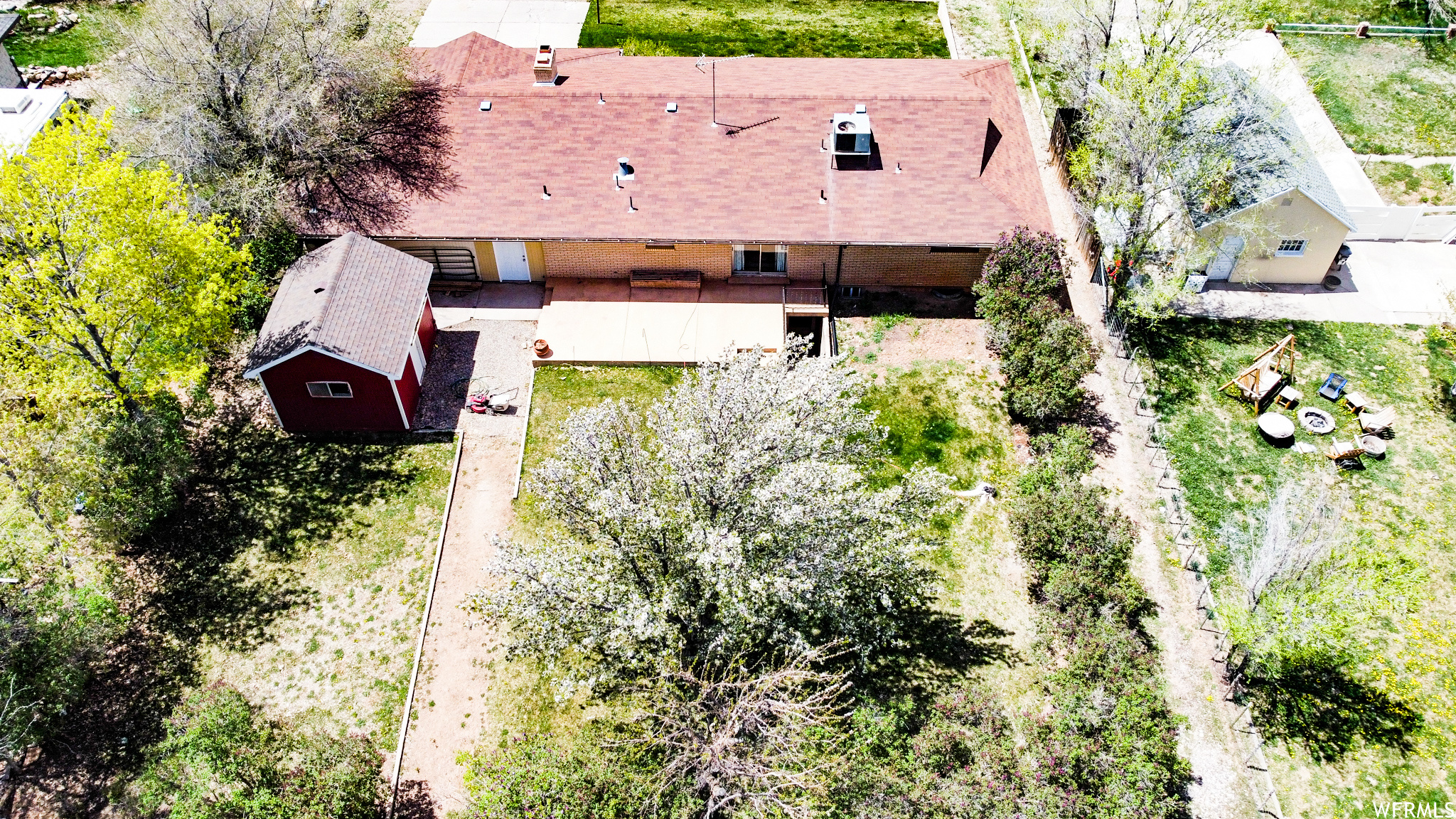 main property photo 45