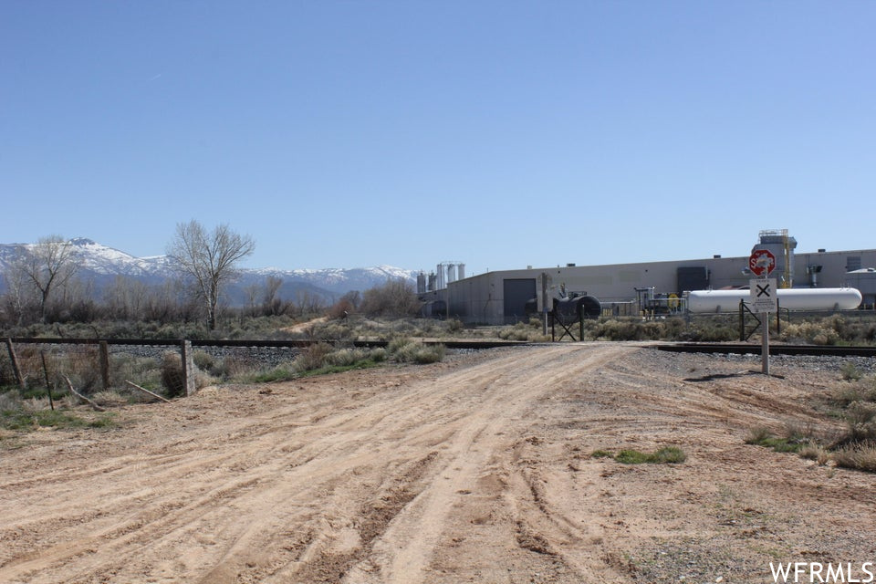 main property photo 8