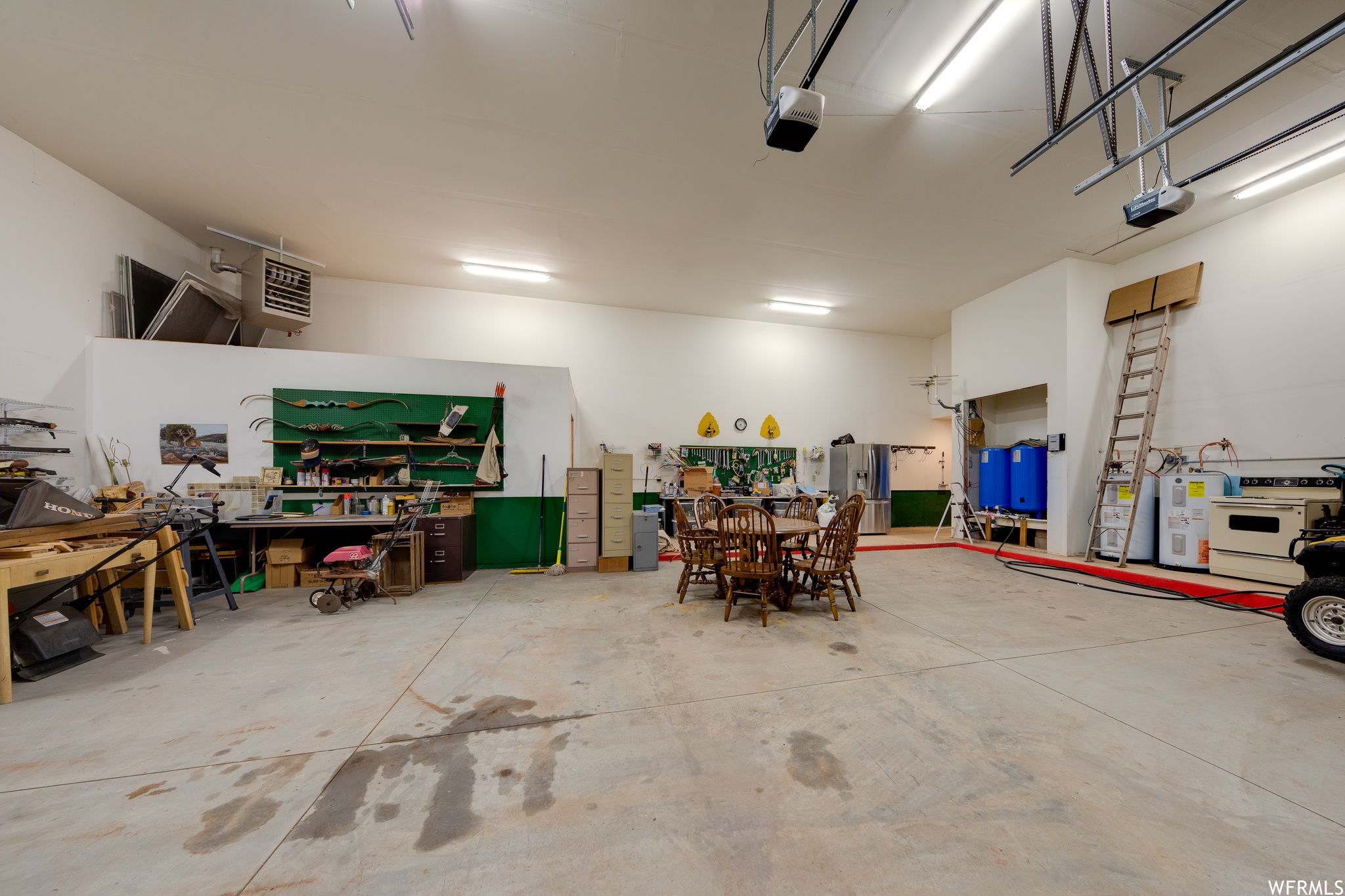 main property photo 58