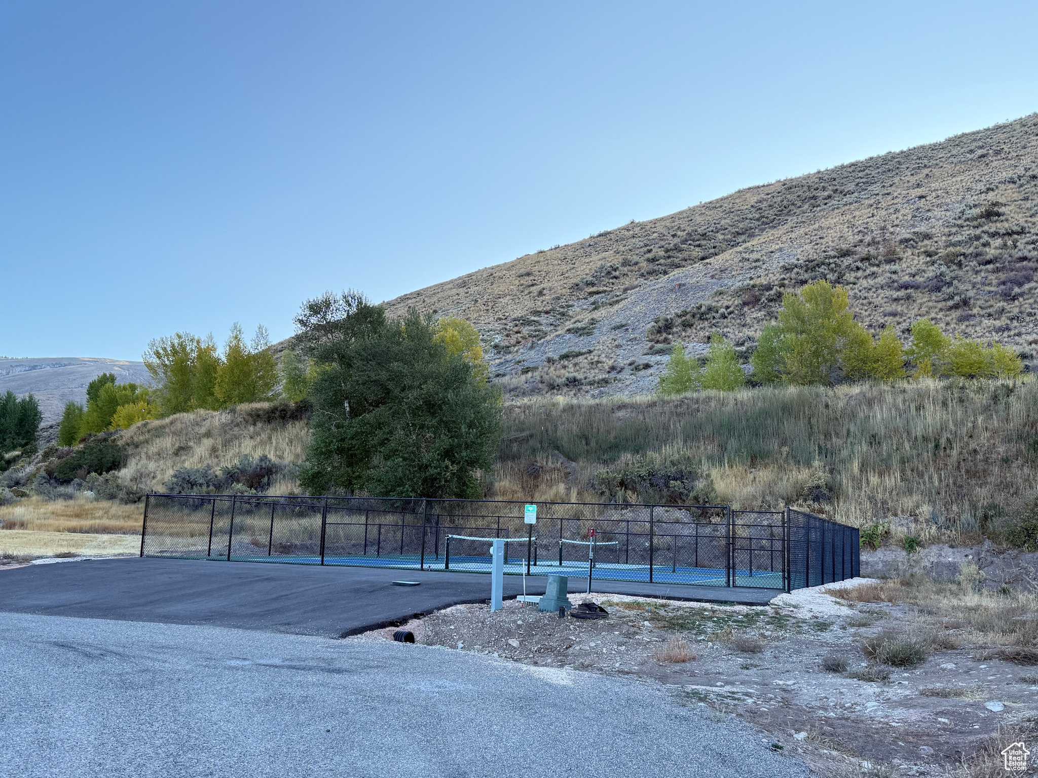 main property photo 8