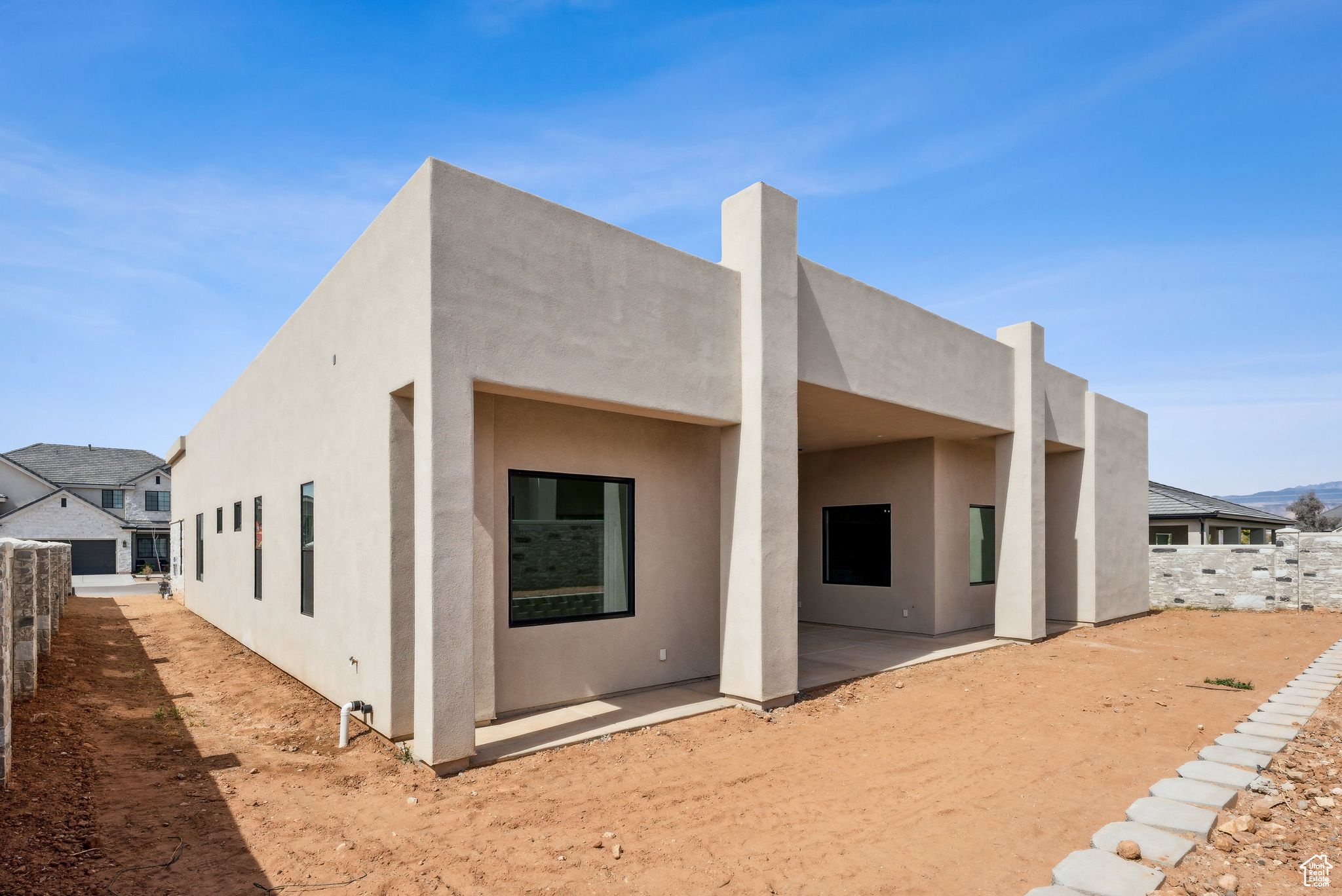 main property photo 50