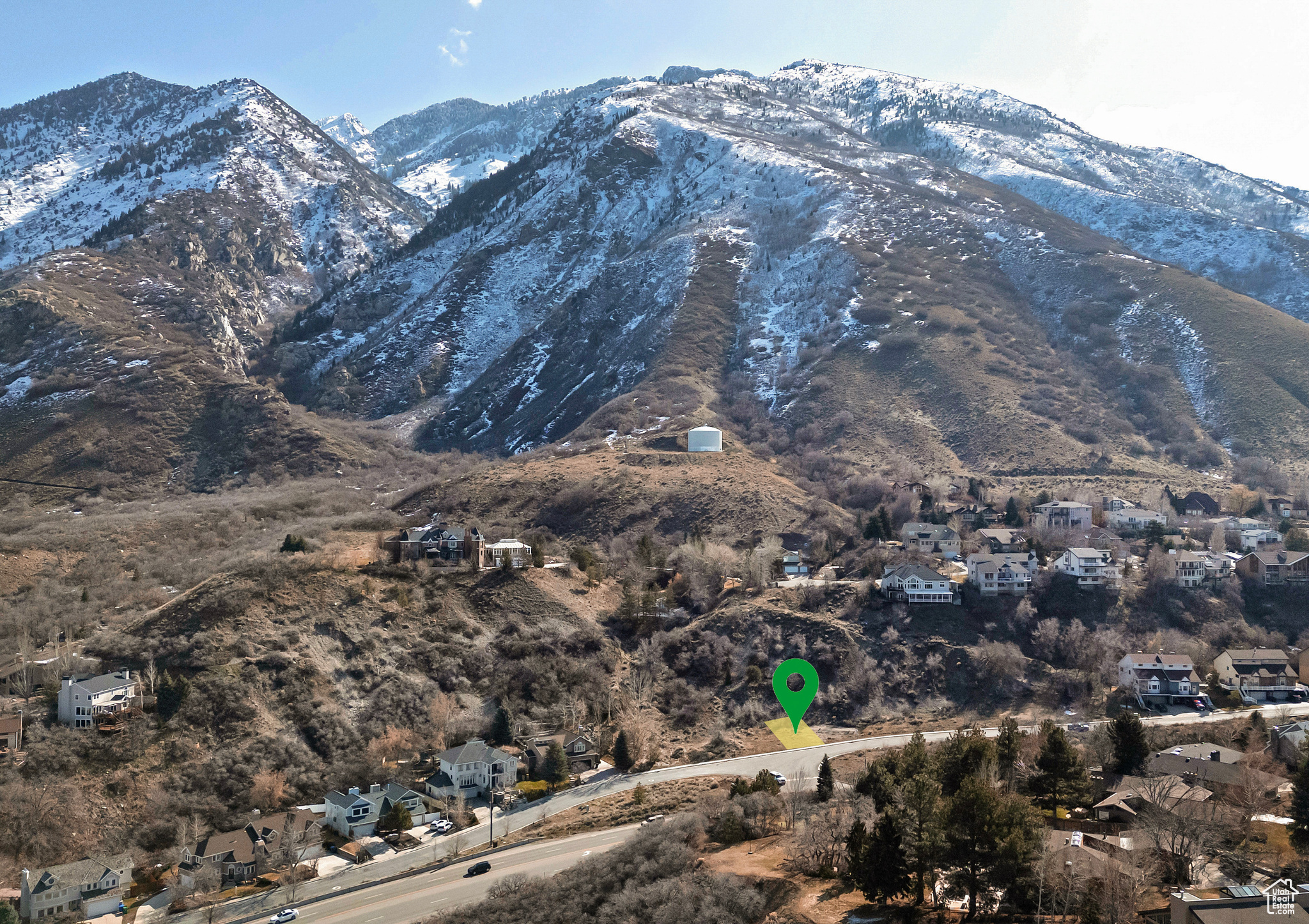 main property photo 10
