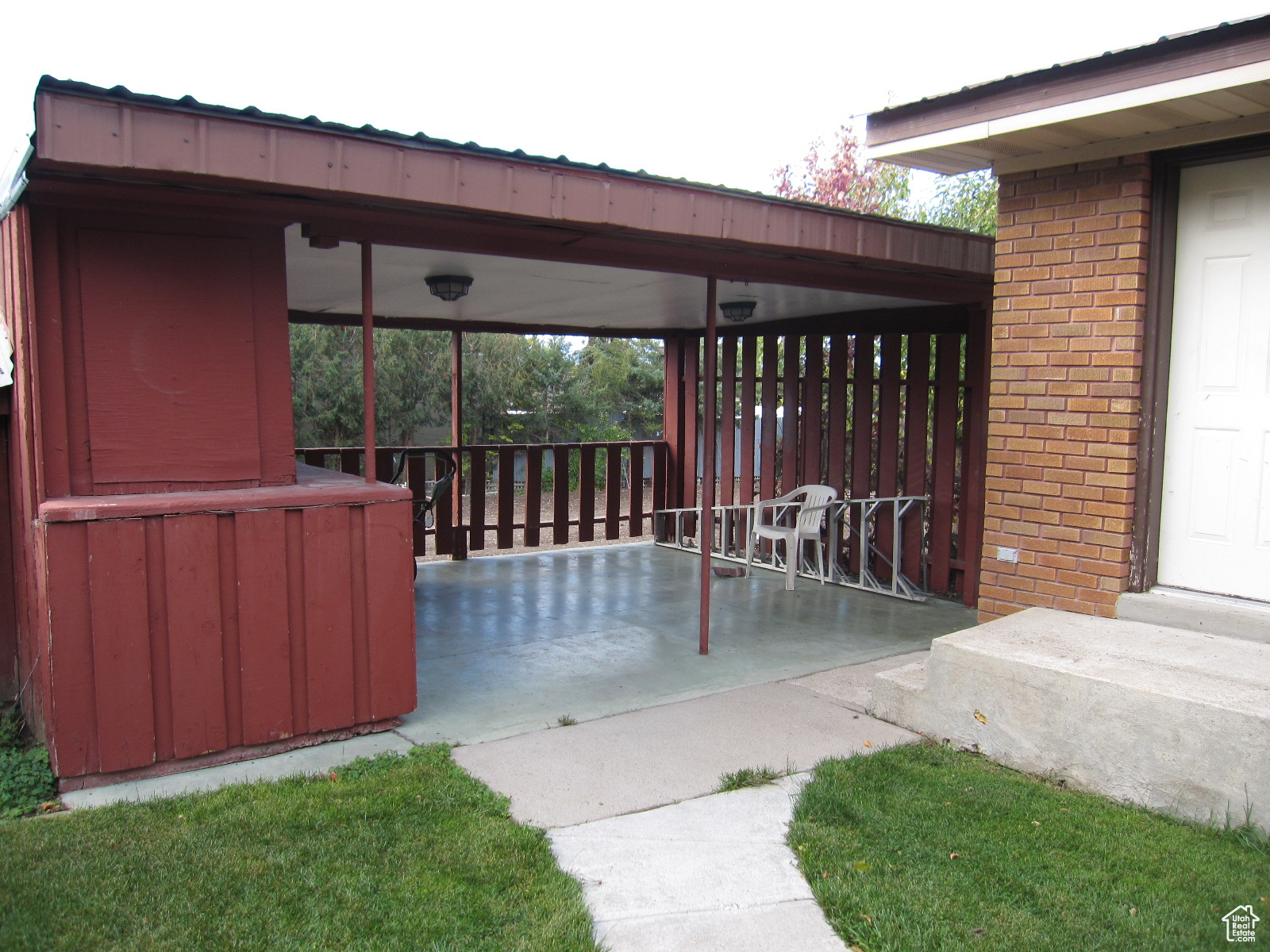 main property photo 20