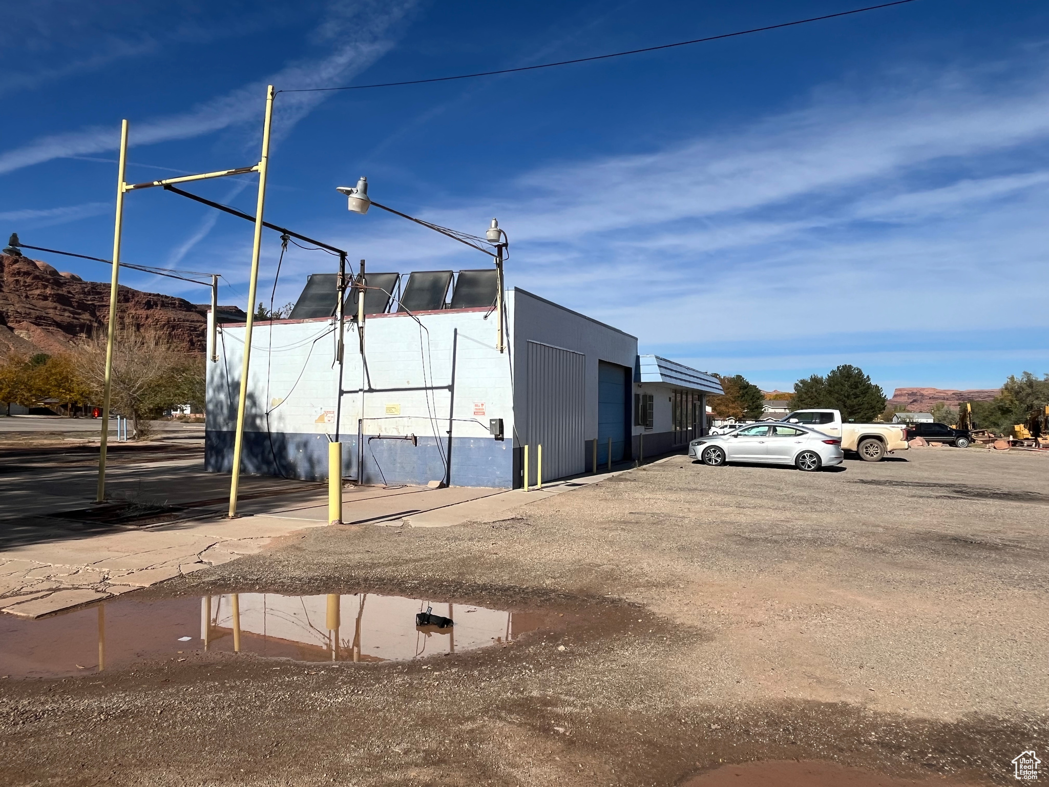 main property photo 20