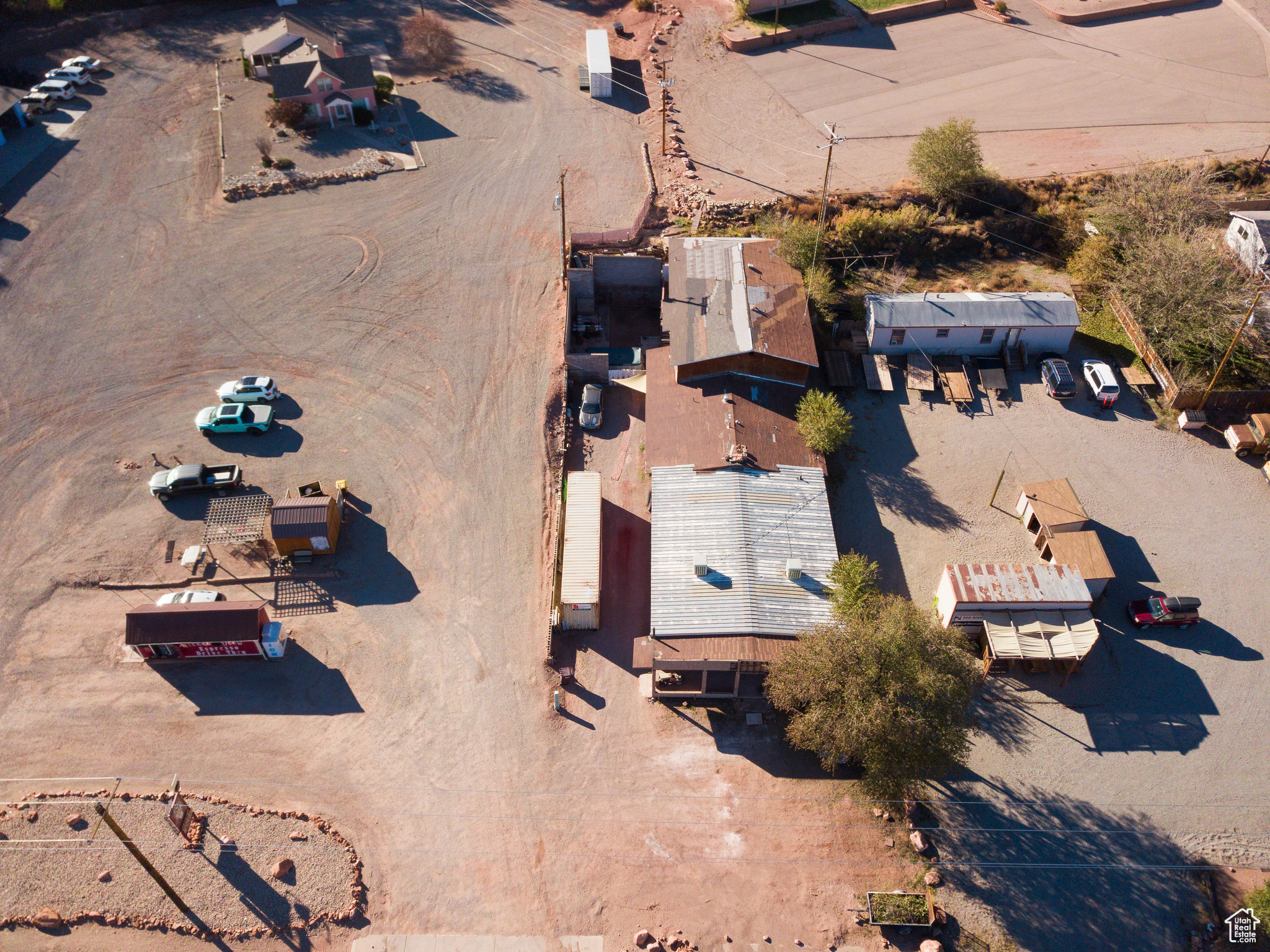main property photo 8