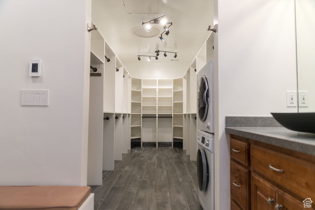 main property photo 59