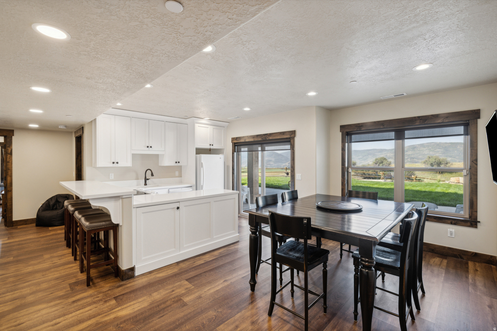 main property photo 66