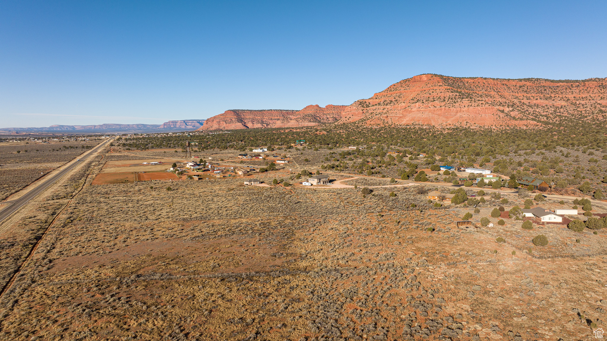 main property photo 24