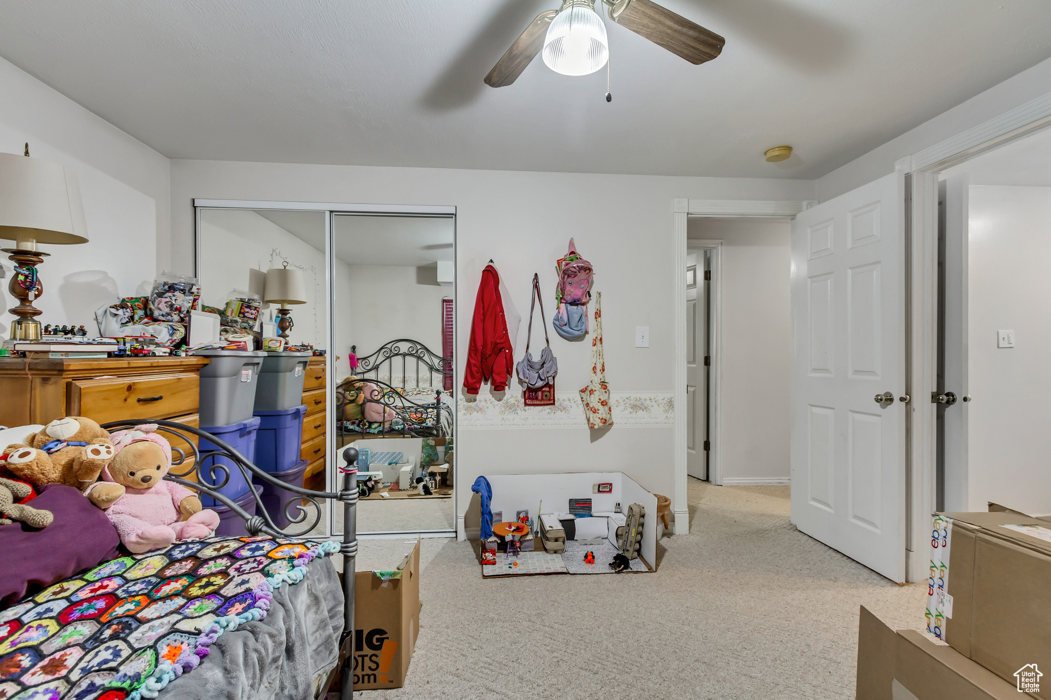 main property photo 40