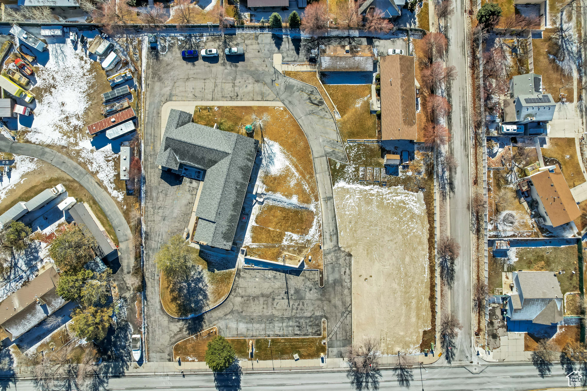 main property photo 49