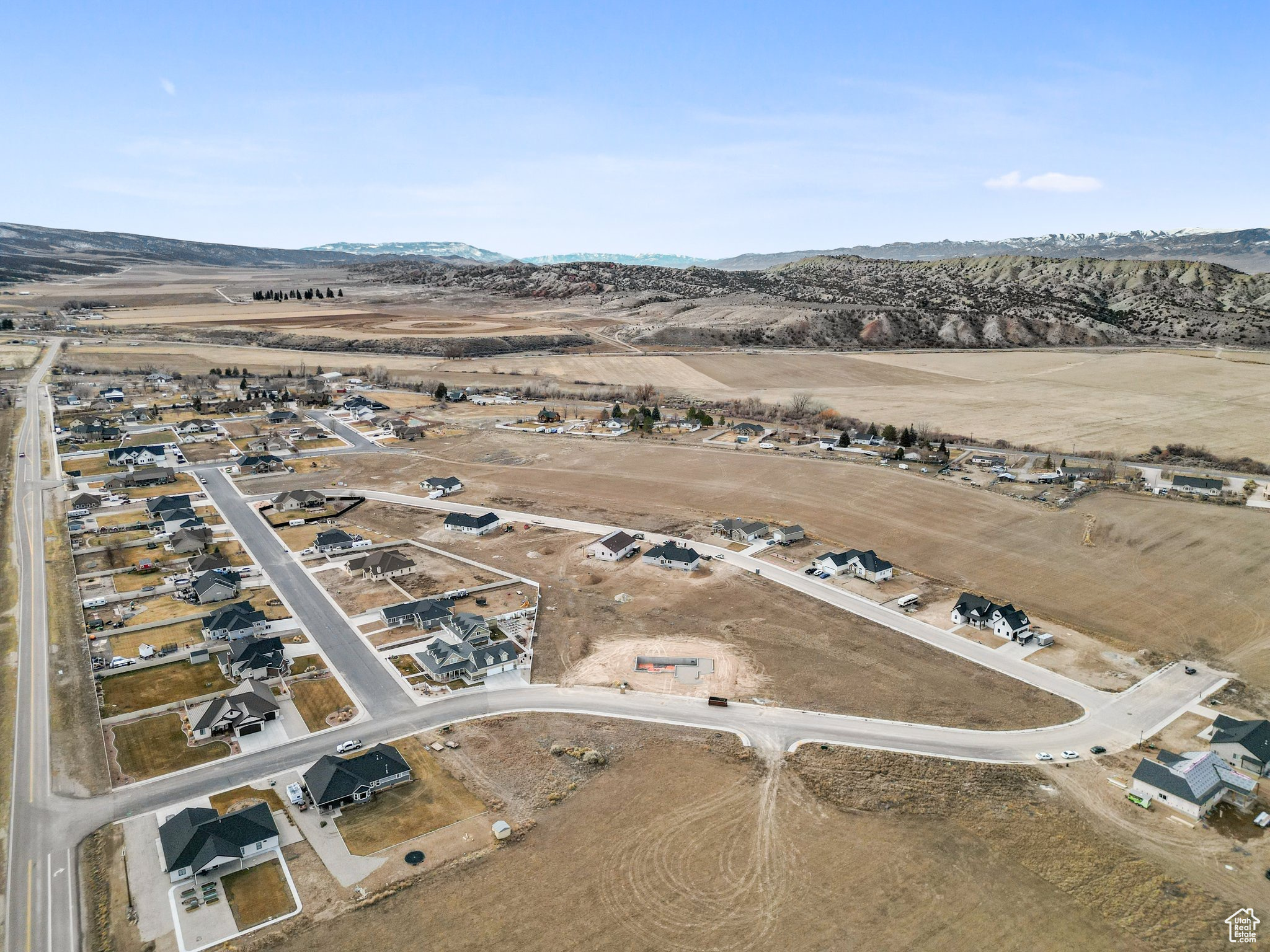 main property photo 11