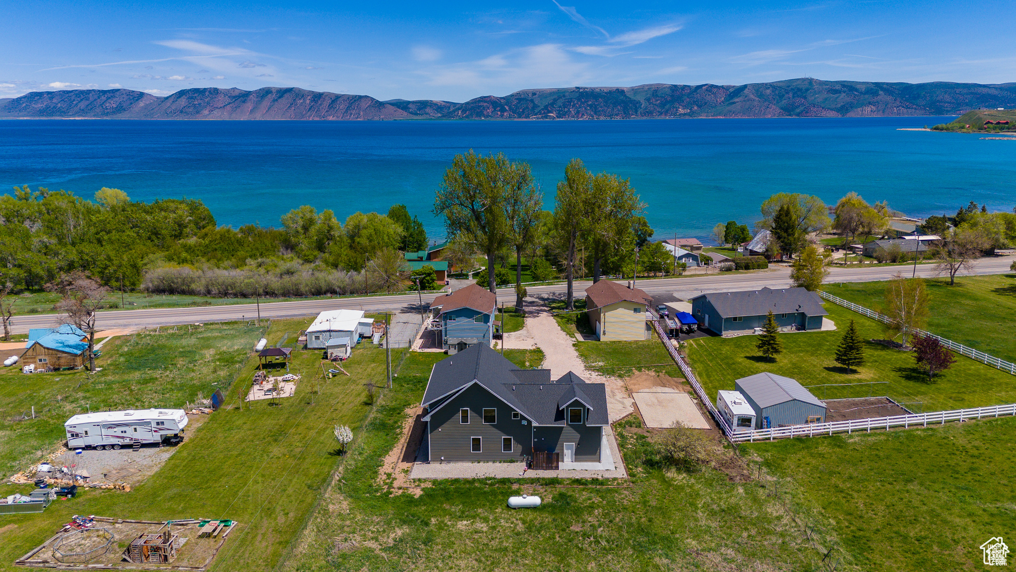 main property photo 64