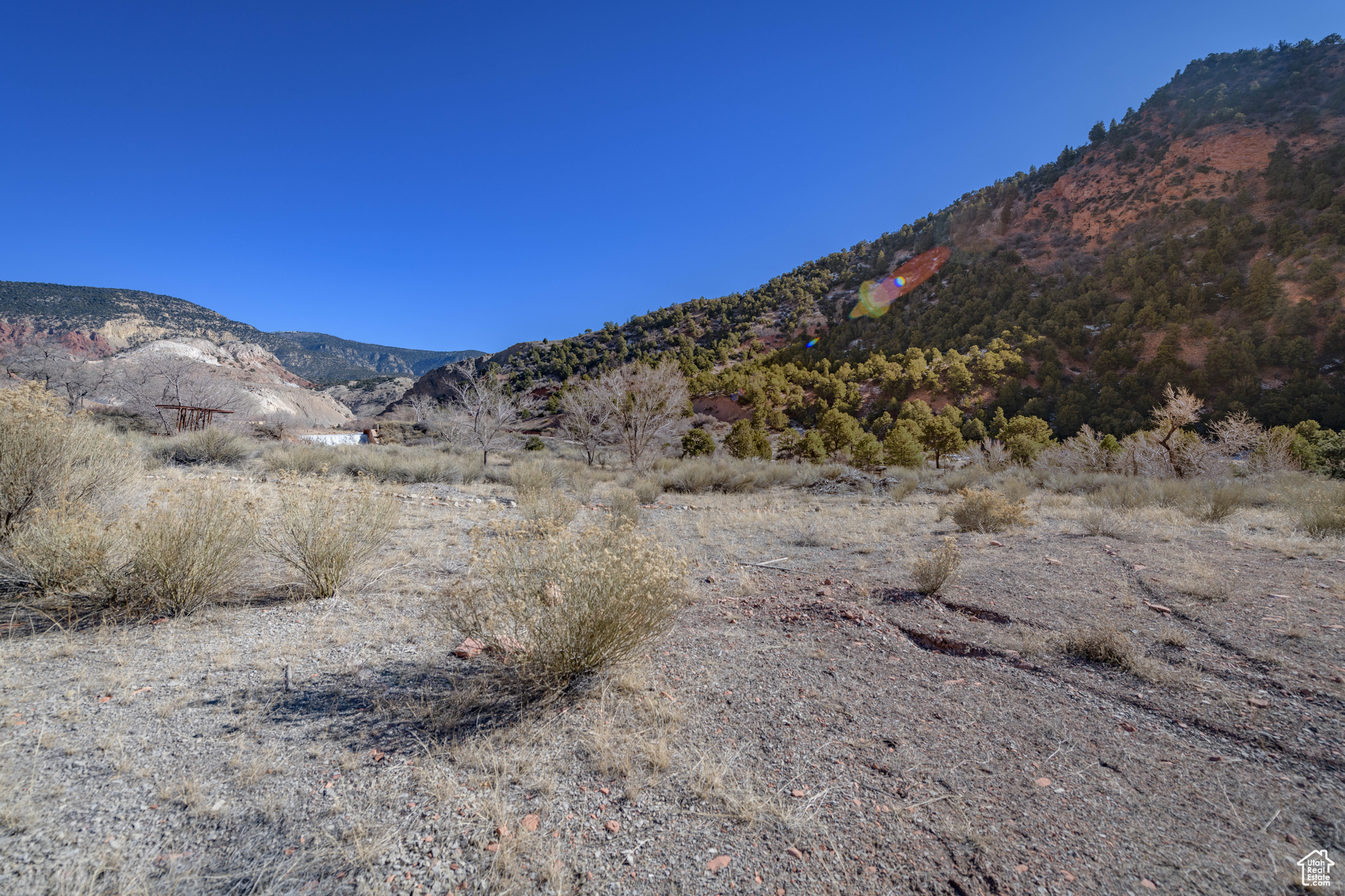 main property photo 47