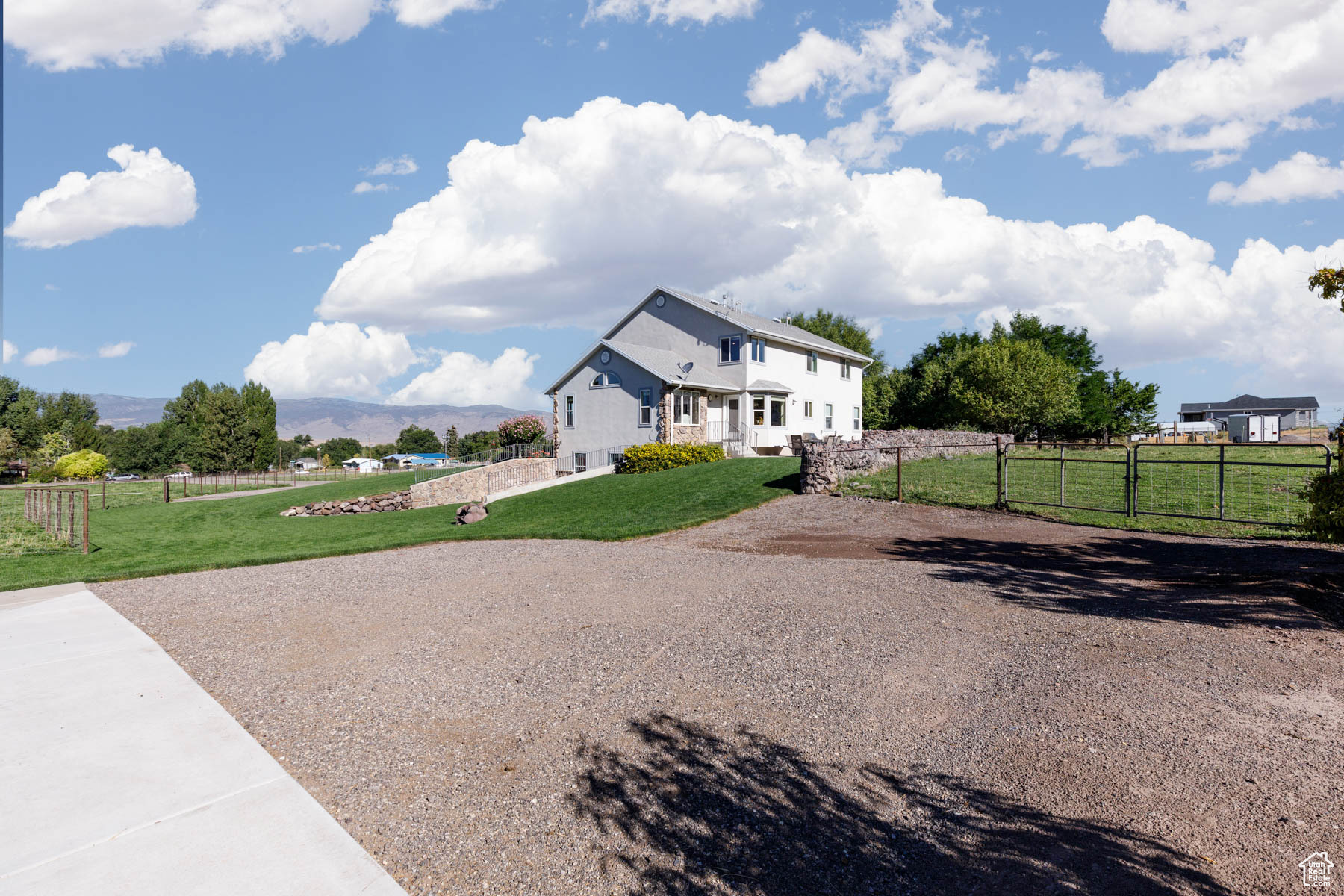 main property photo 80