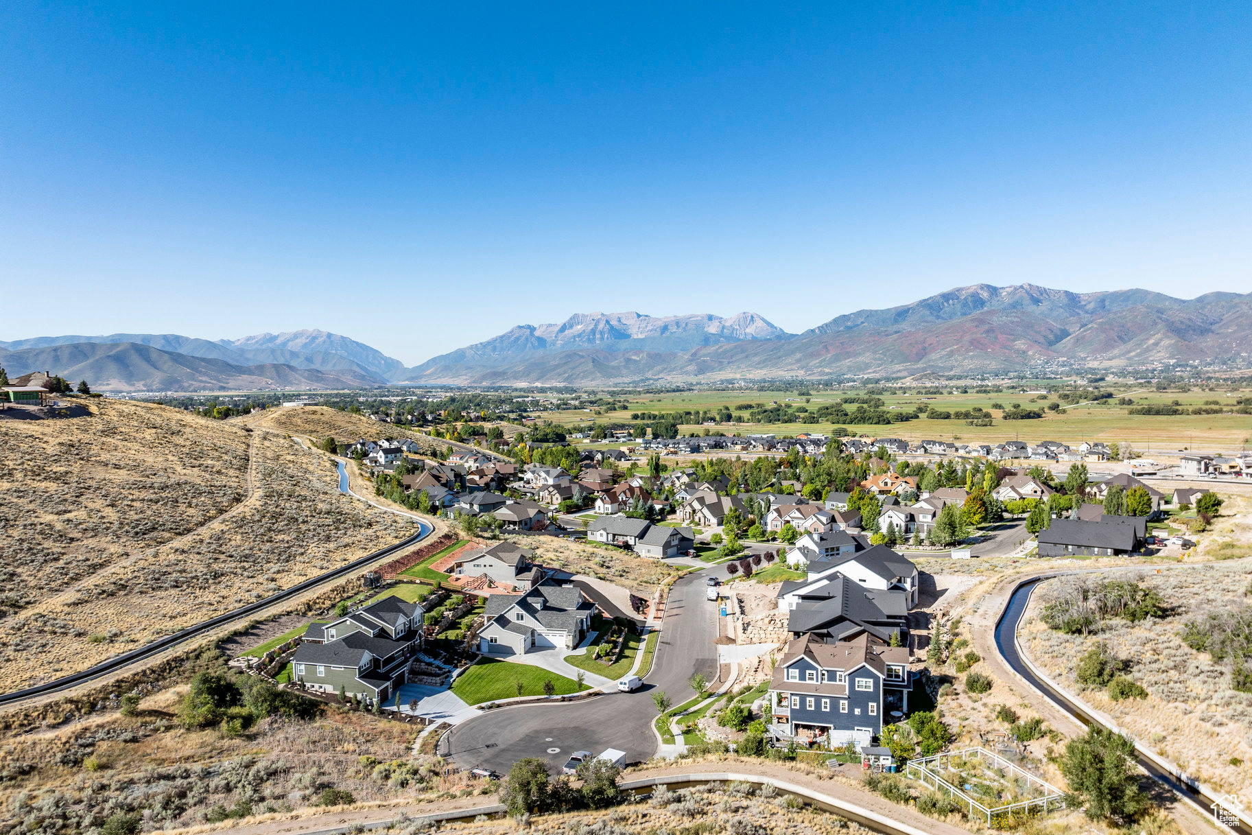 main property photo 4