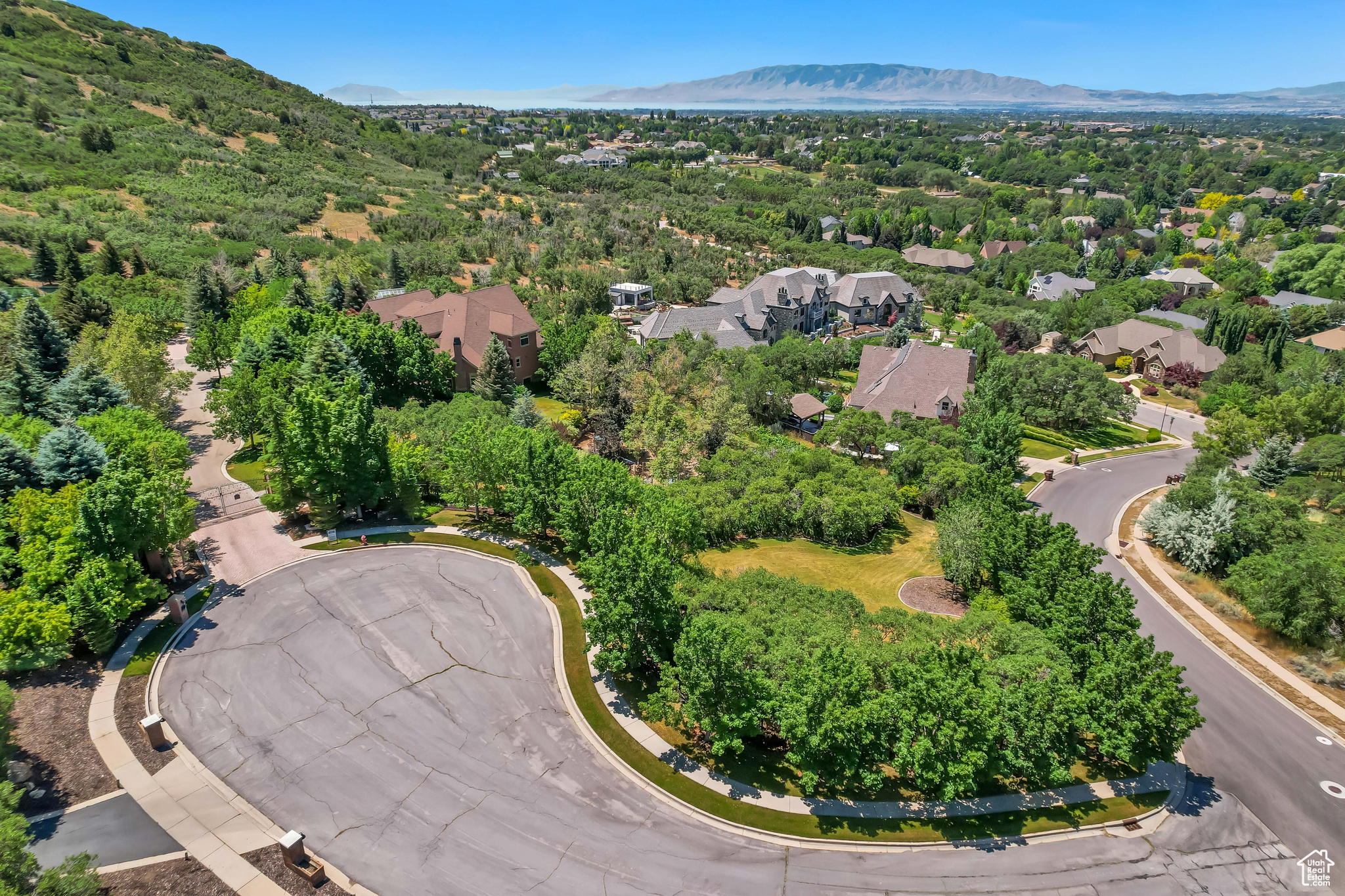 main property photo 118