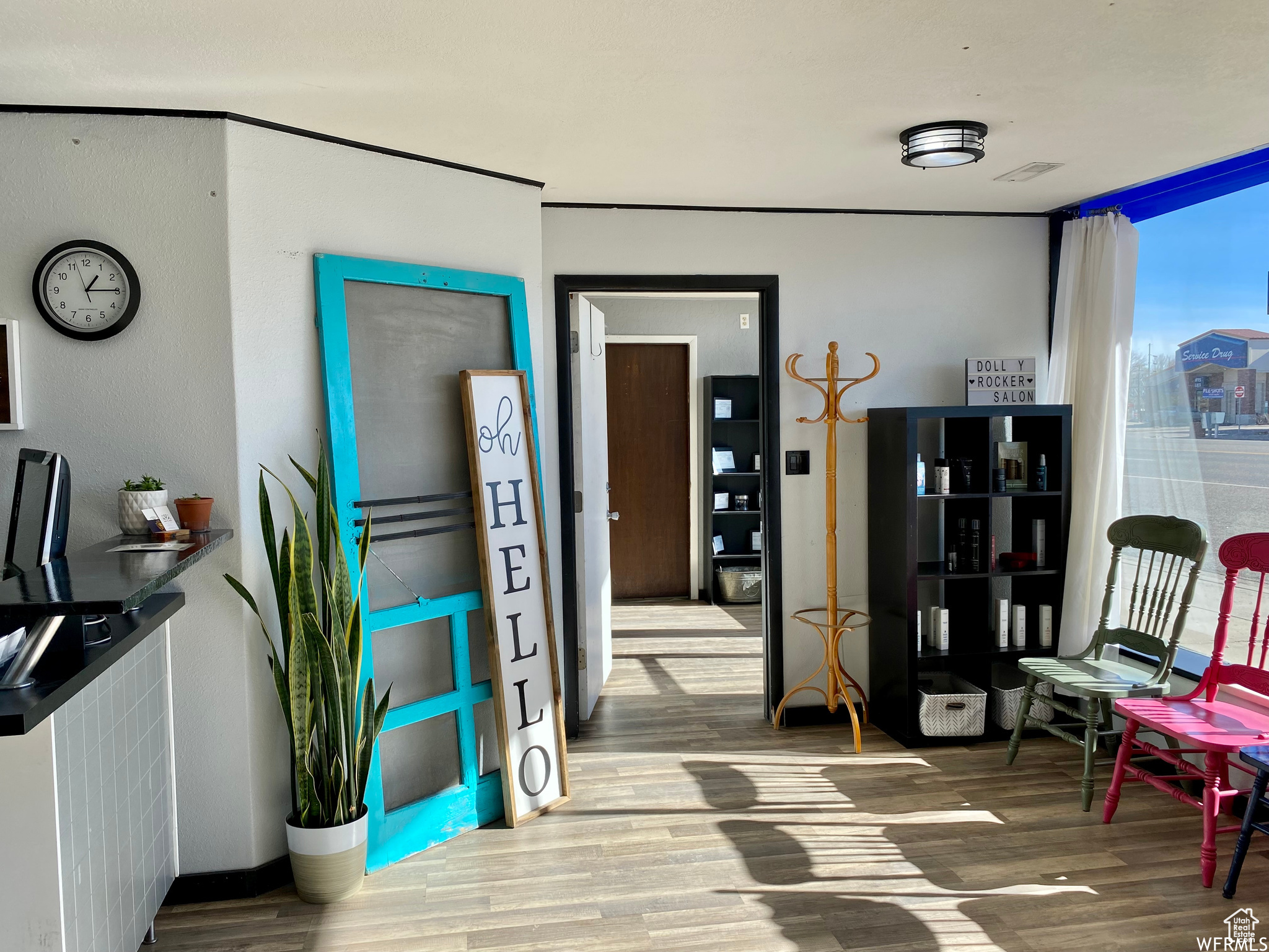 main property photo 6