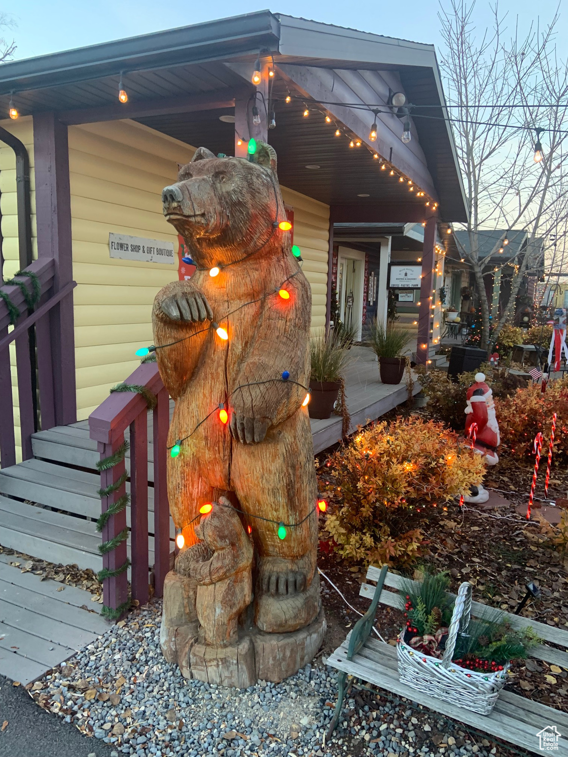 main property photo 18