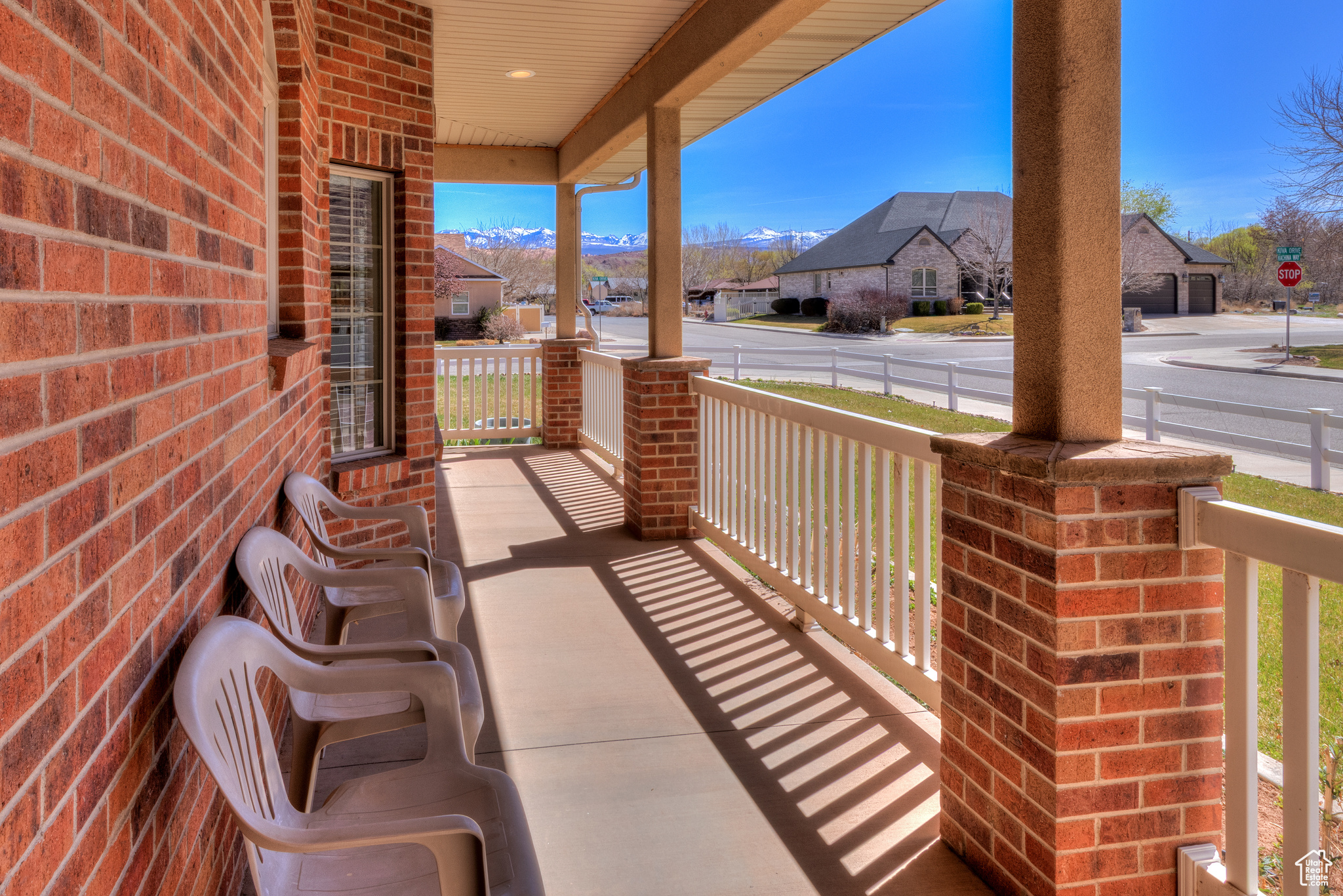 main property photo 10