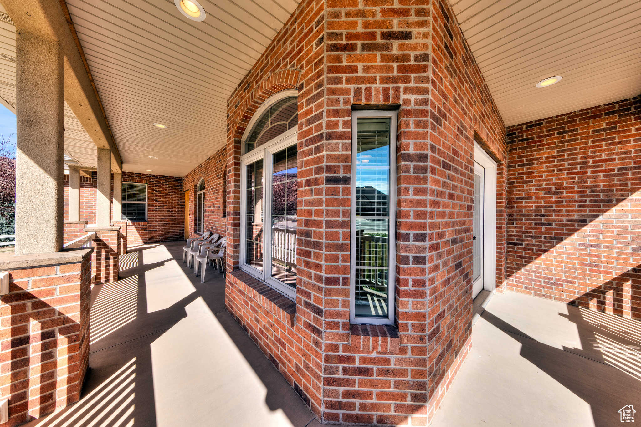 main property photo 11
