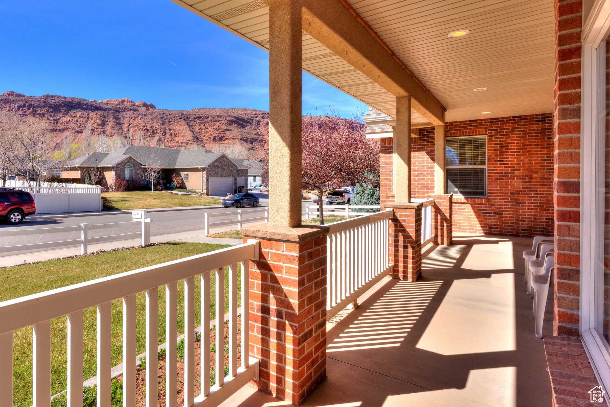main property photo 12