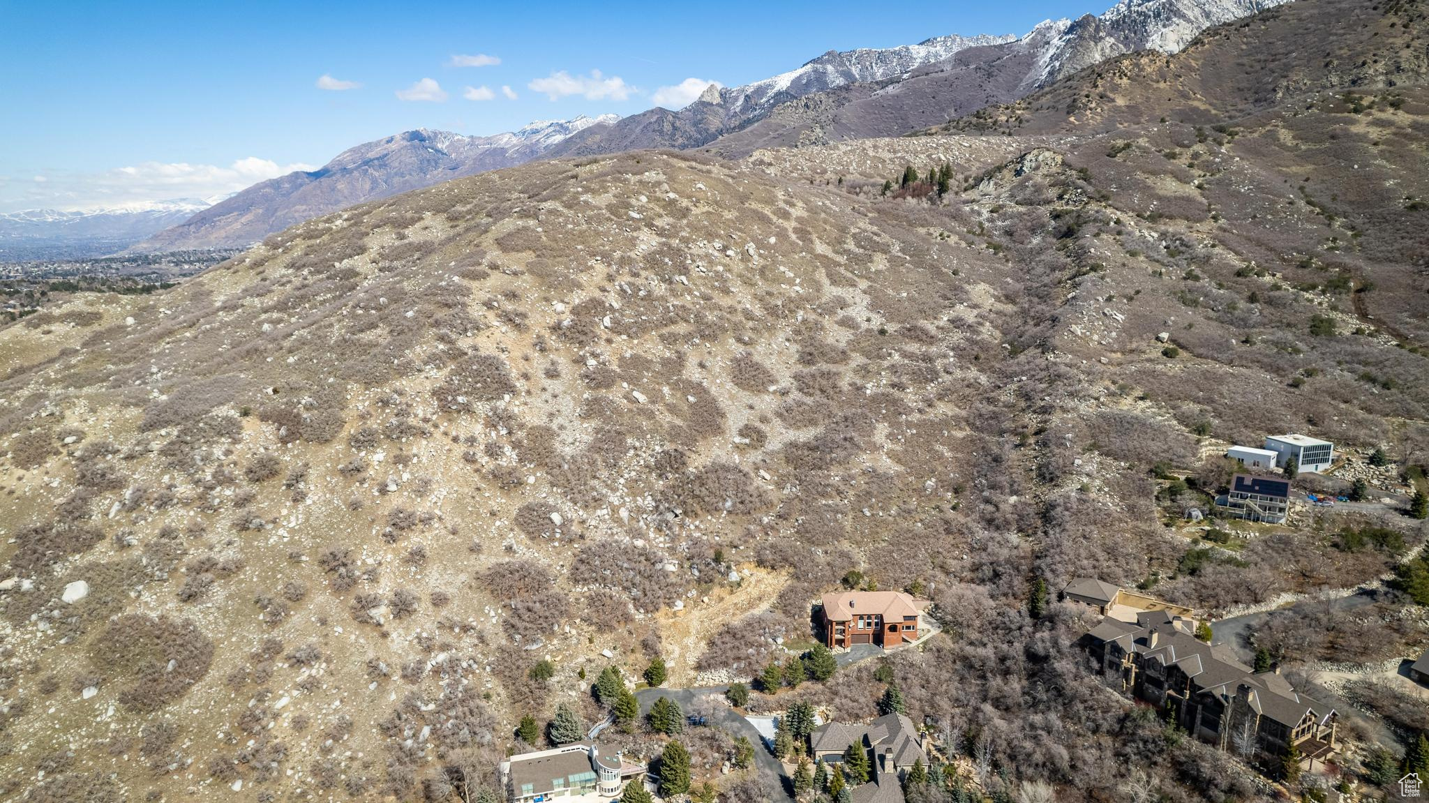main property photo 10