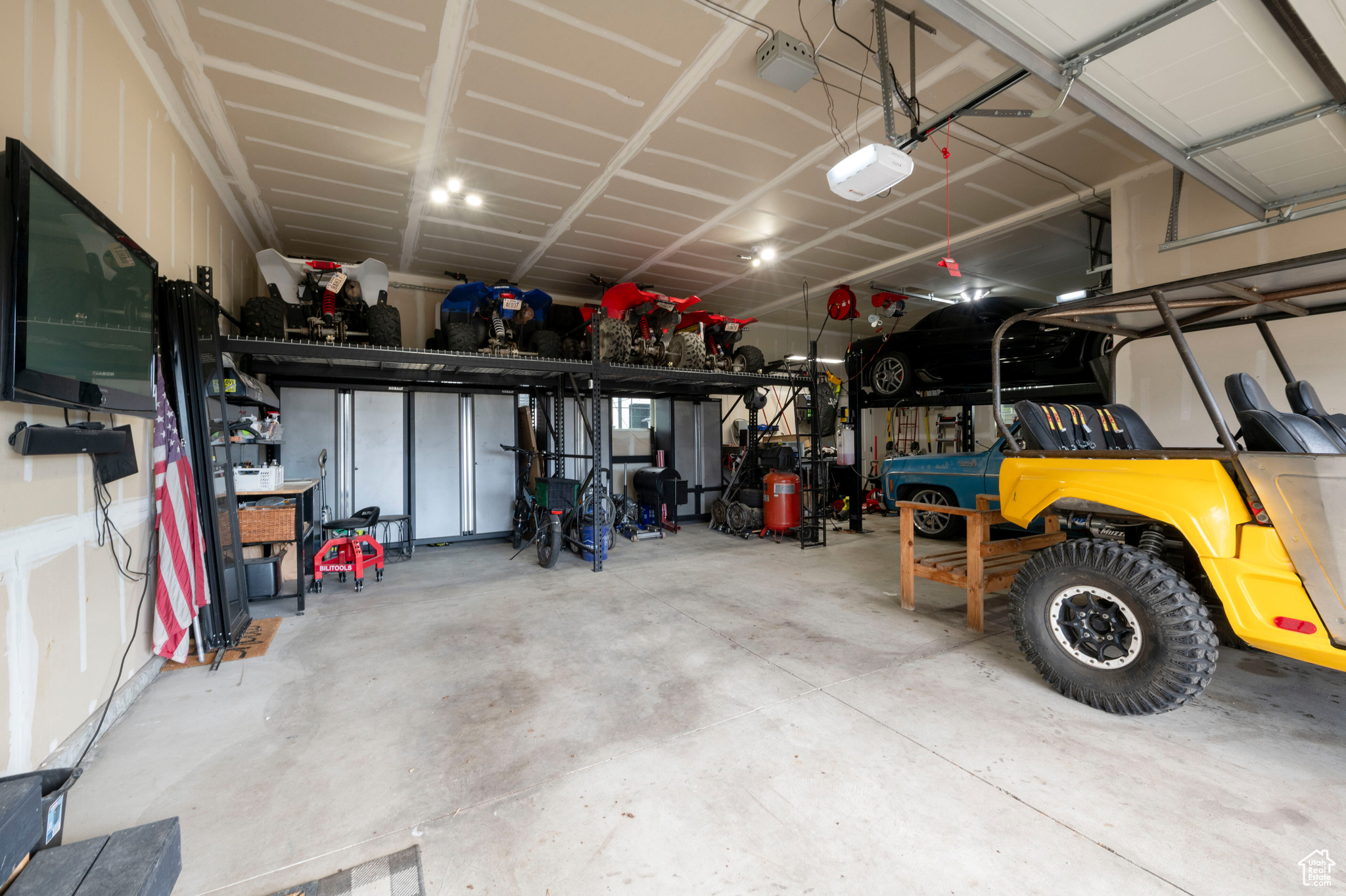 main property photo 61