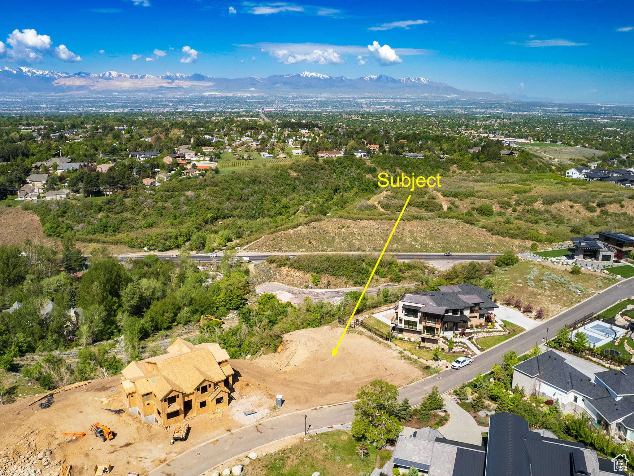 main property photo 8