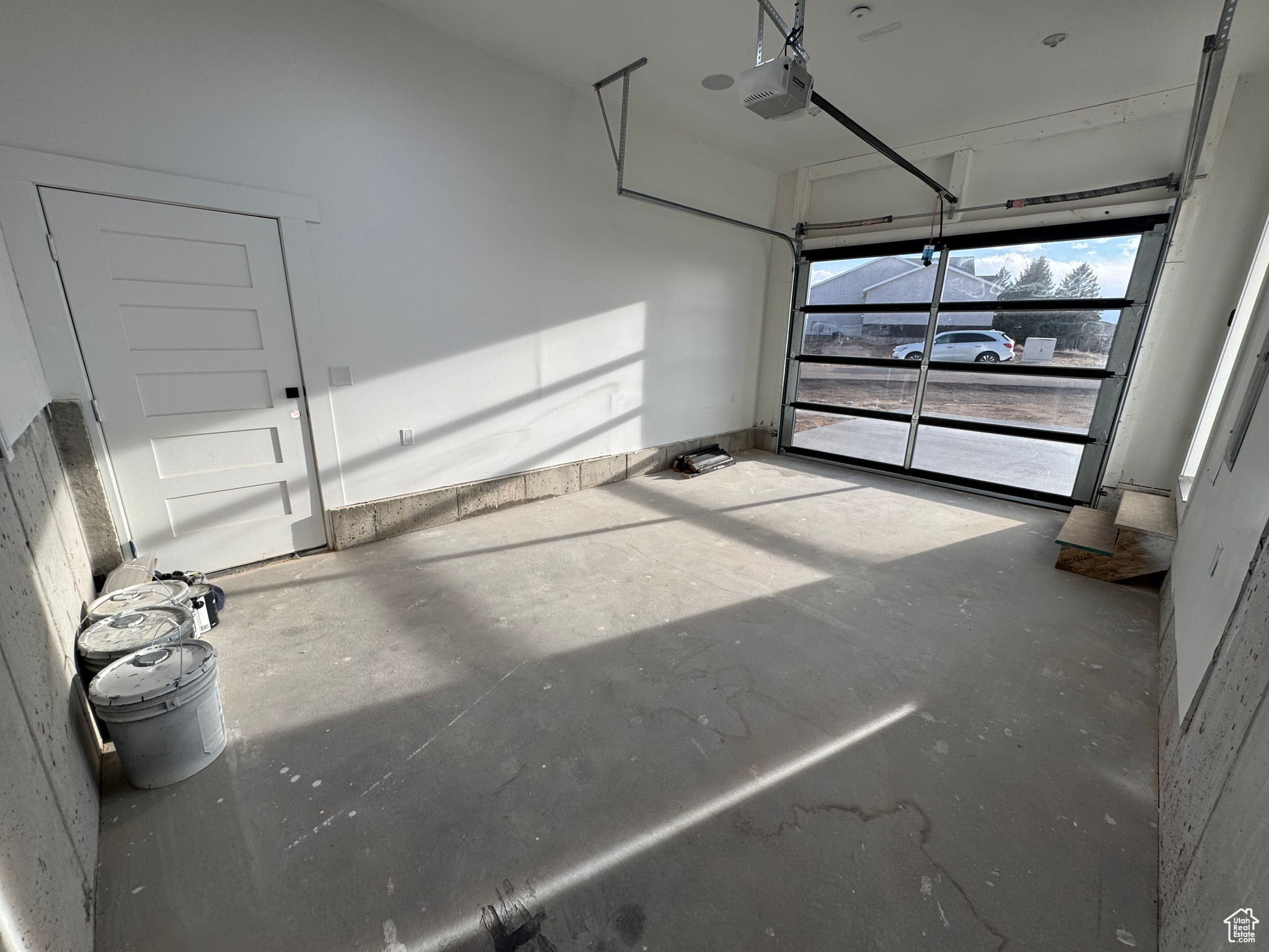 main property photo 54