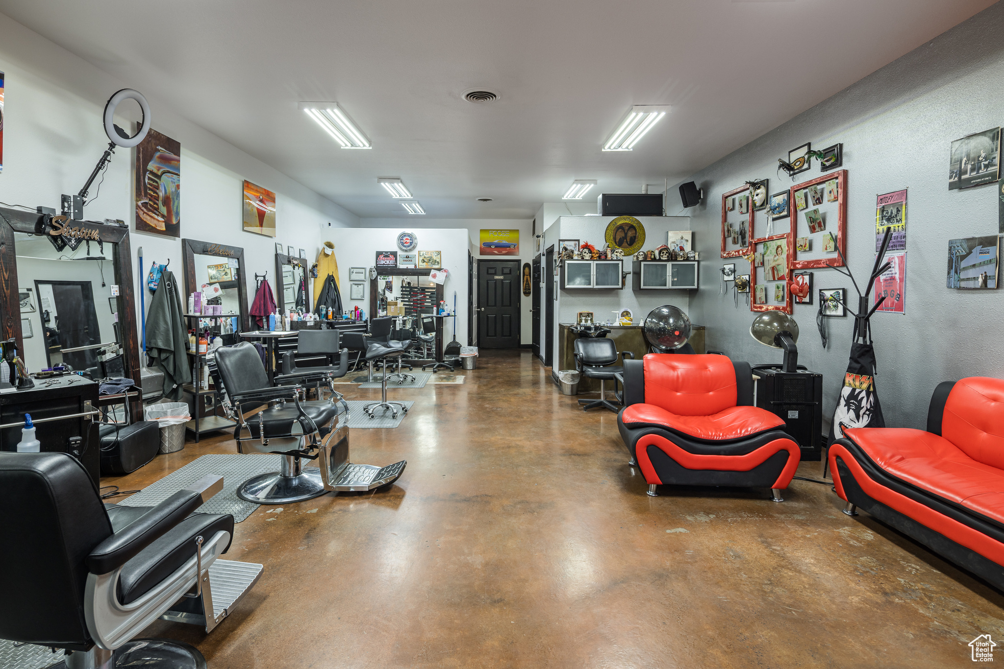 main property photo 46