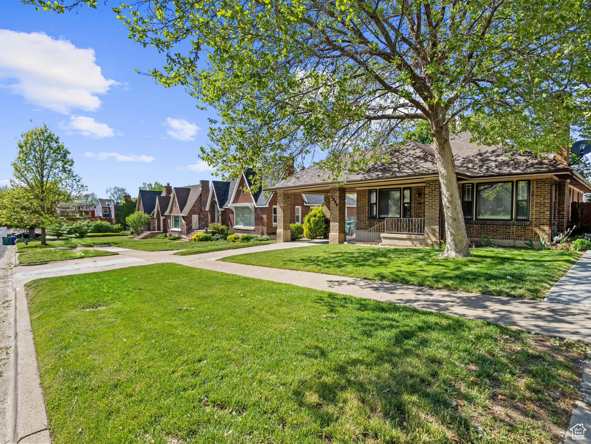 main property photo 19