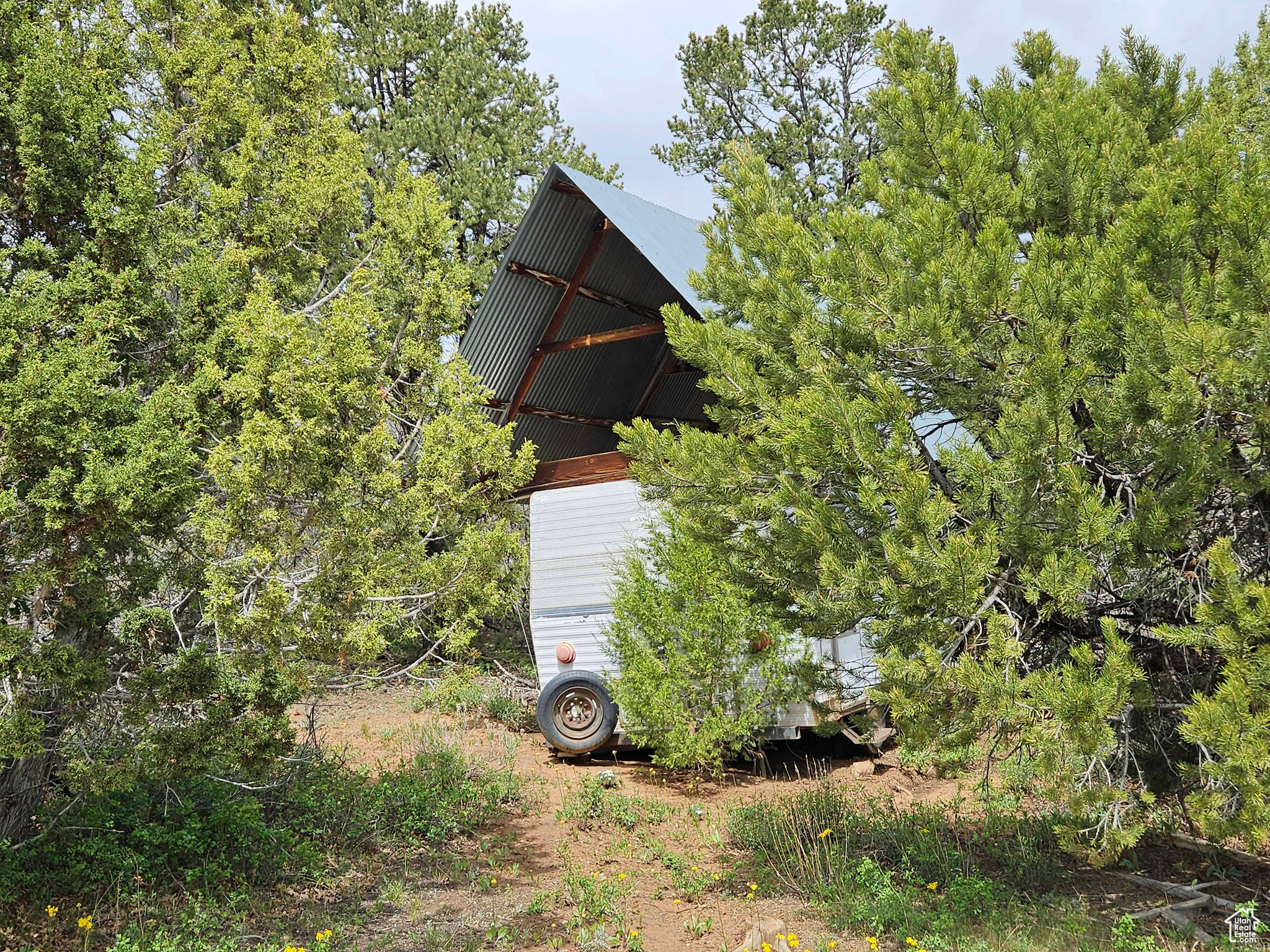 main property photo 8