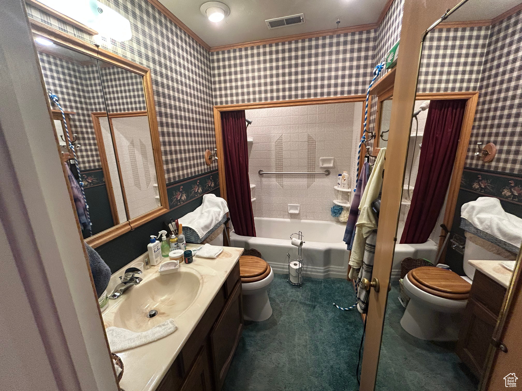 main property photo 11