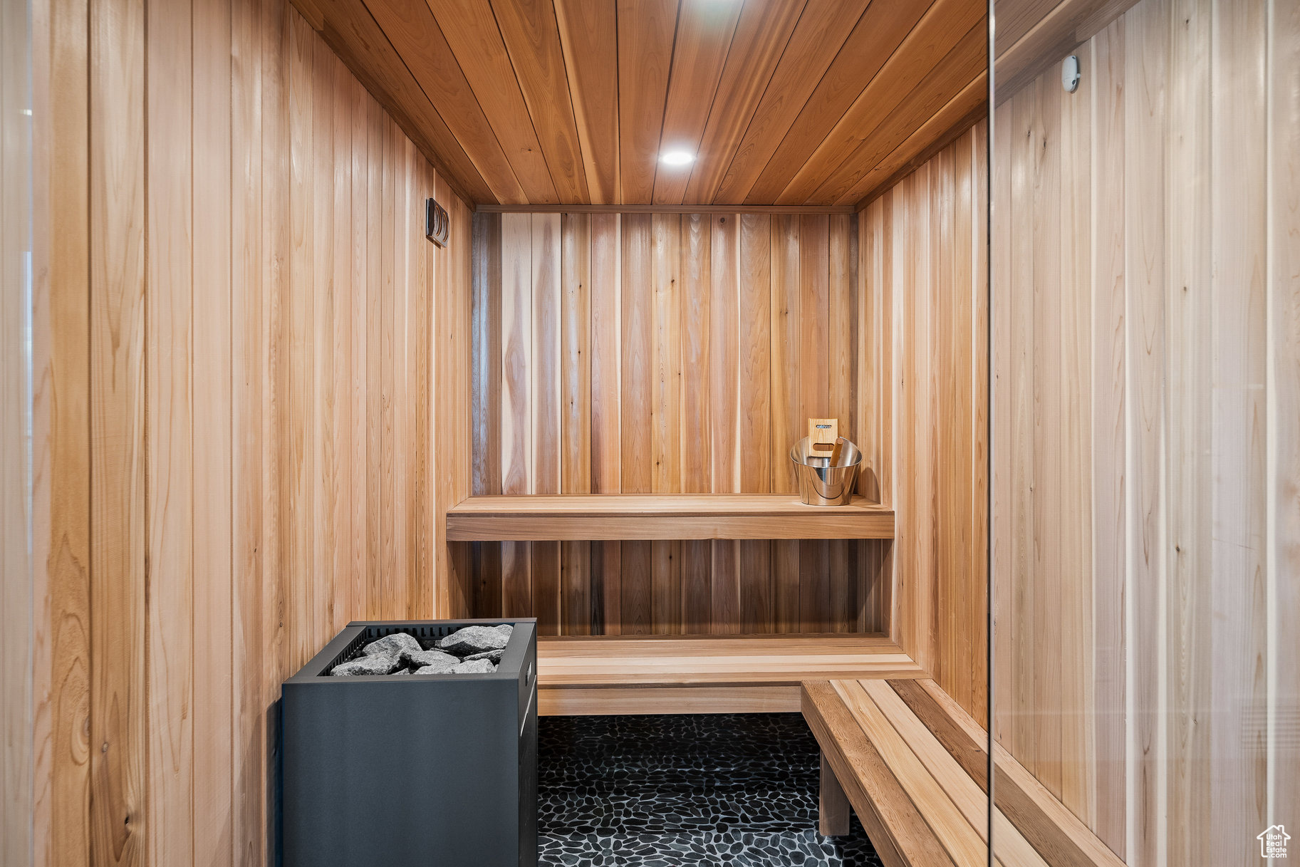 main property photo 60