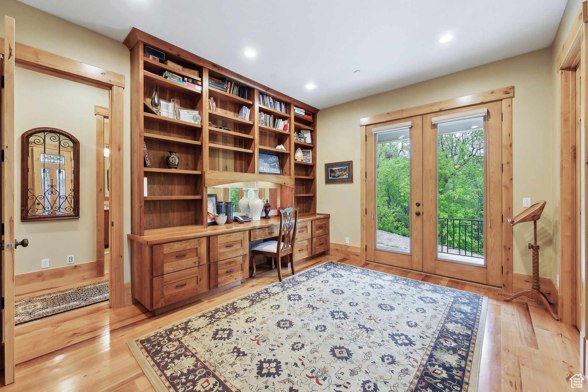 main property photo 38