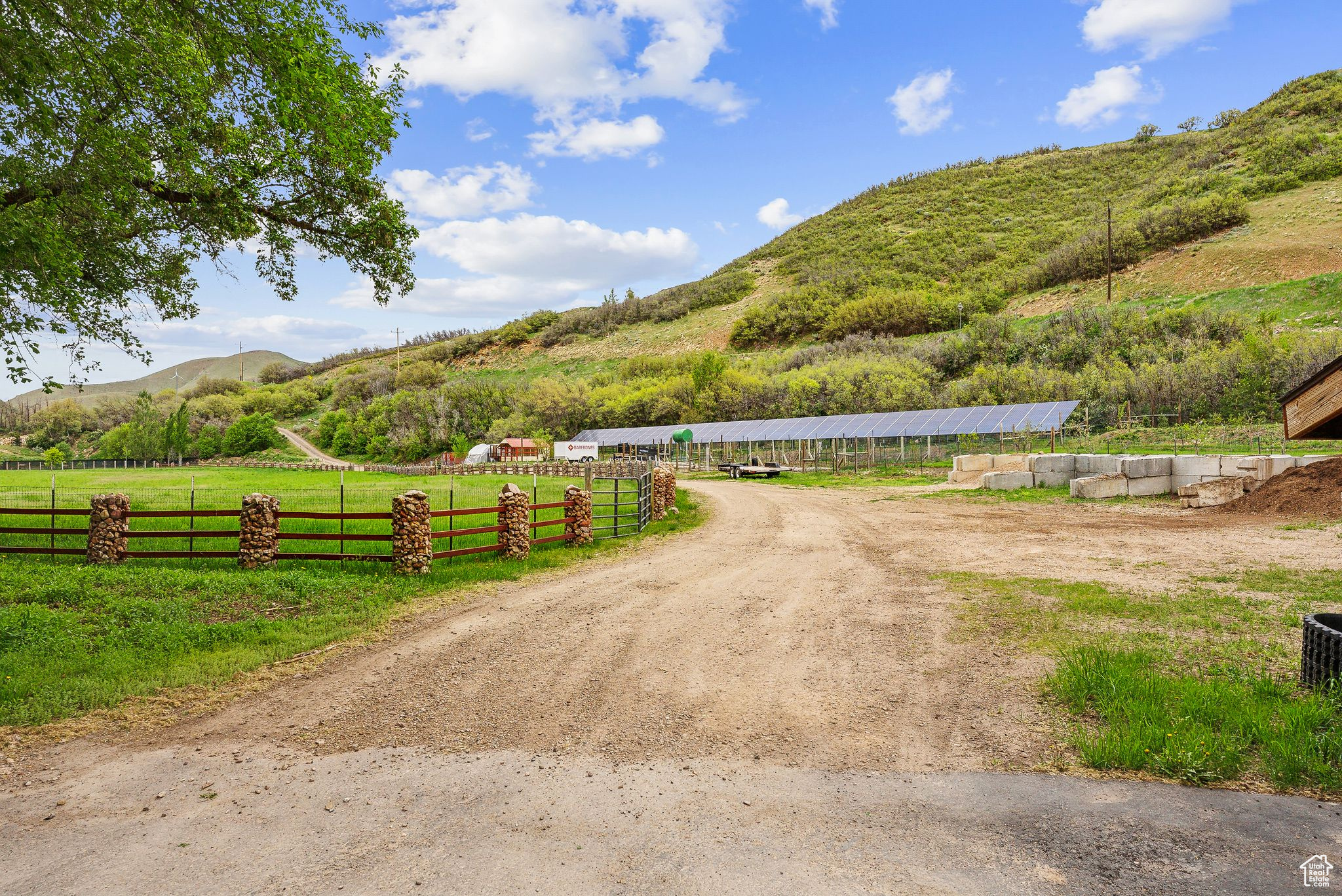 main property photo 66