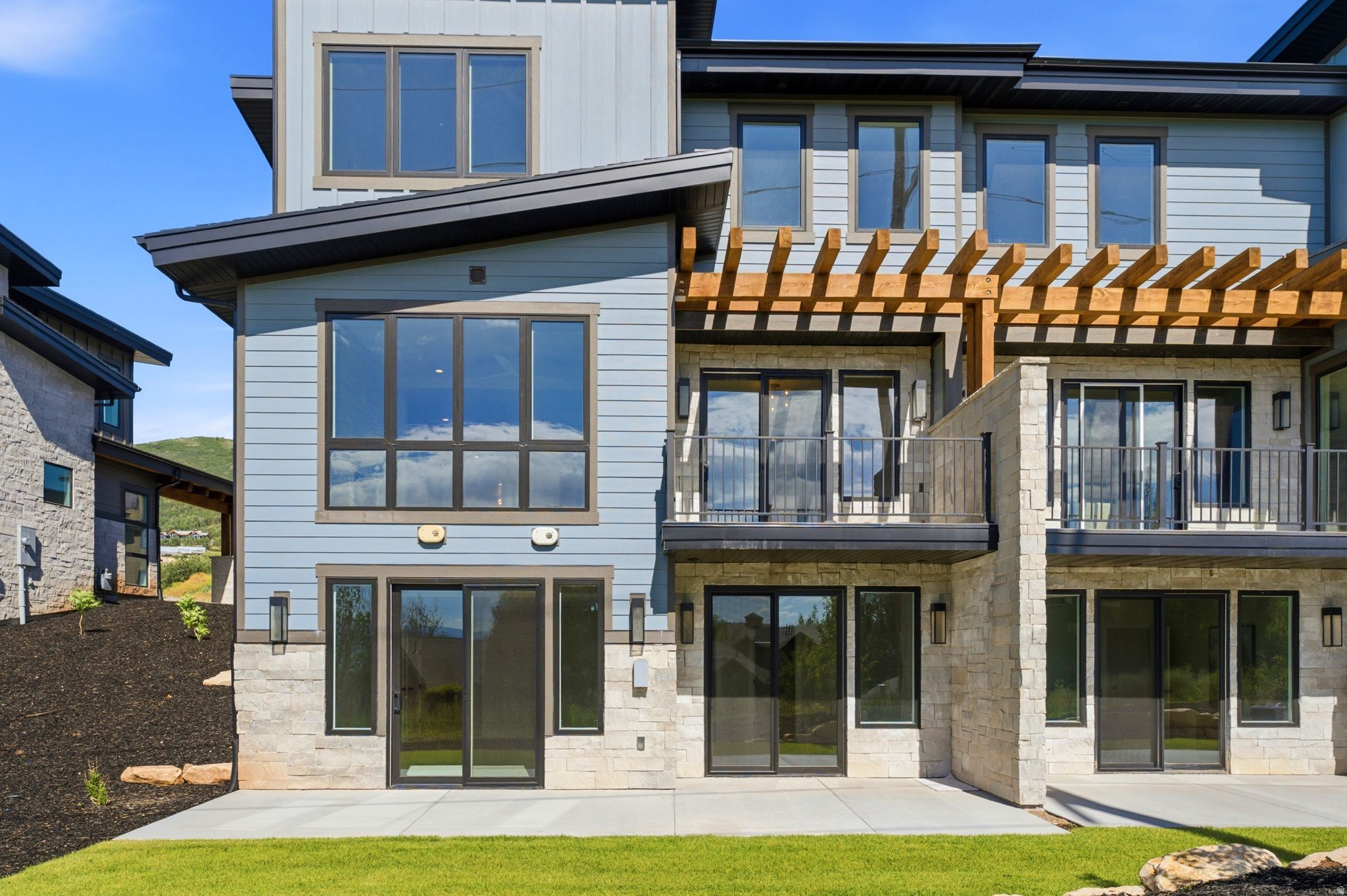 main property photo 63