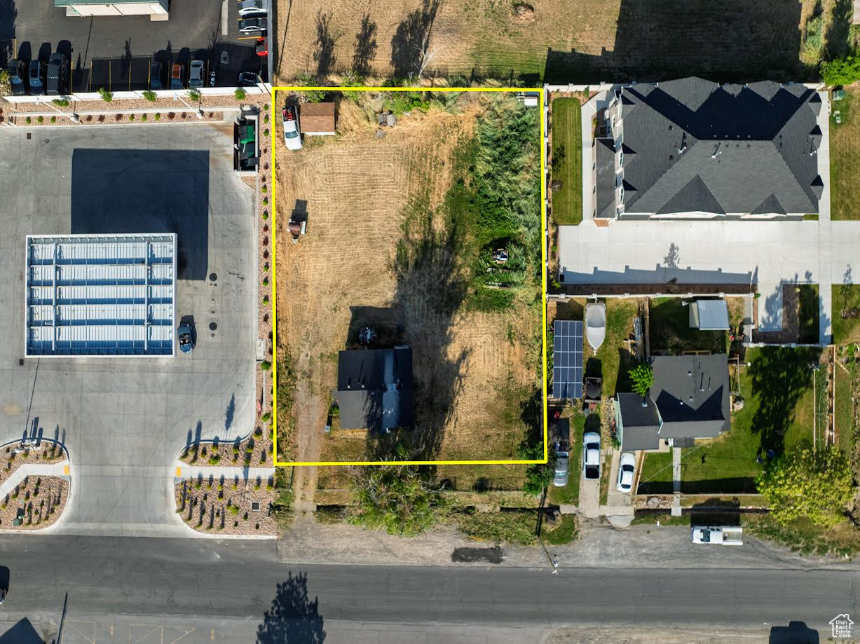 main property photo 21