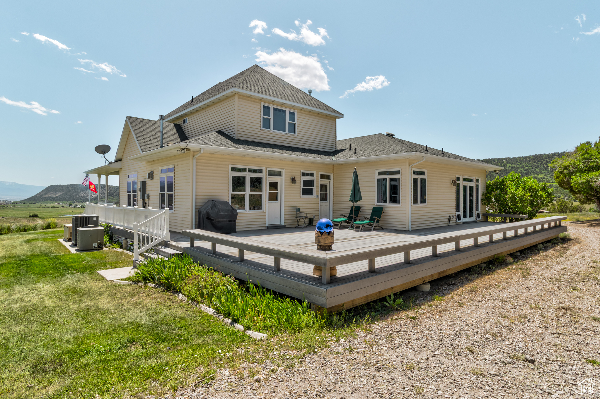 main property photo 56
