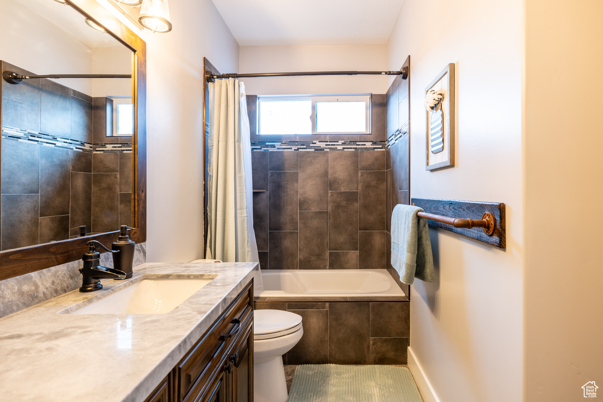 main property photo 64